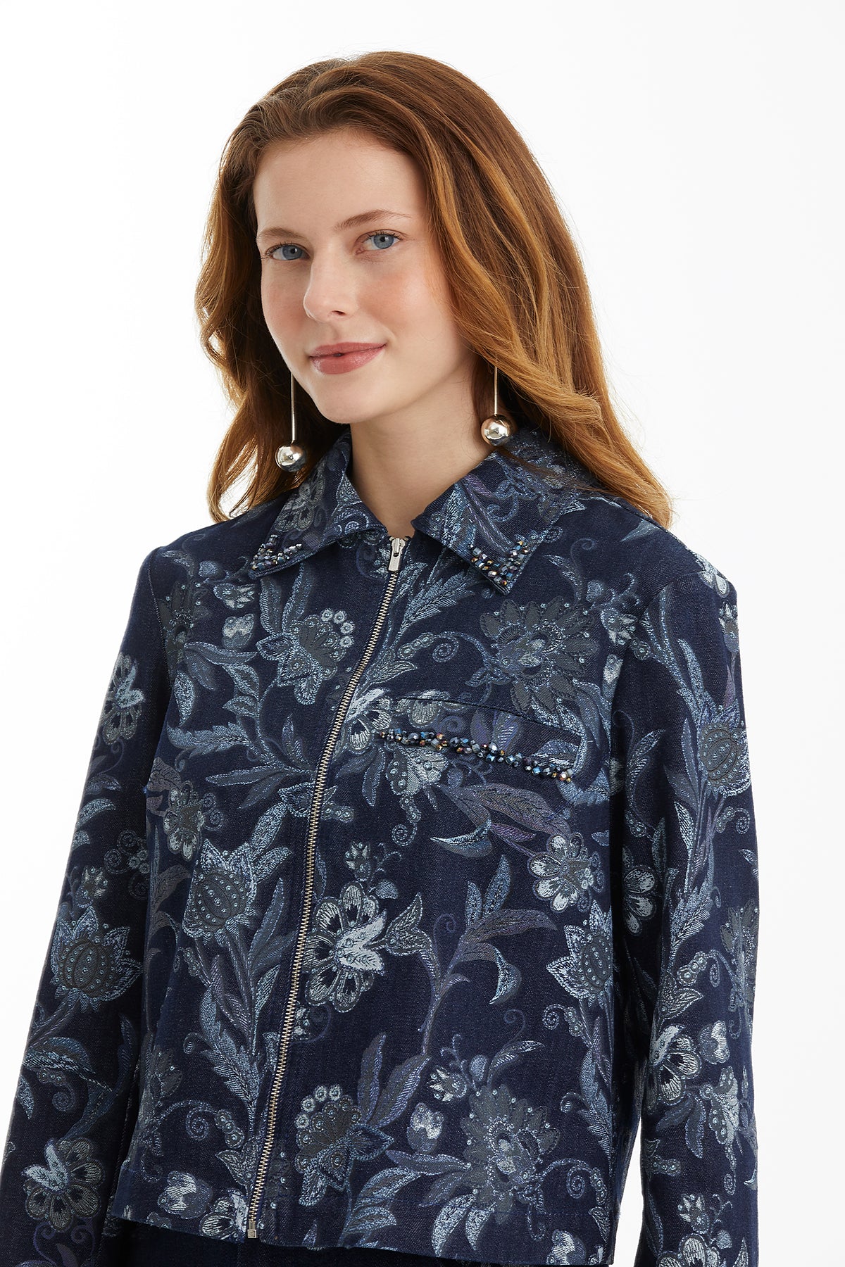 Boncuk Detaylı Desenli Denim Ceket