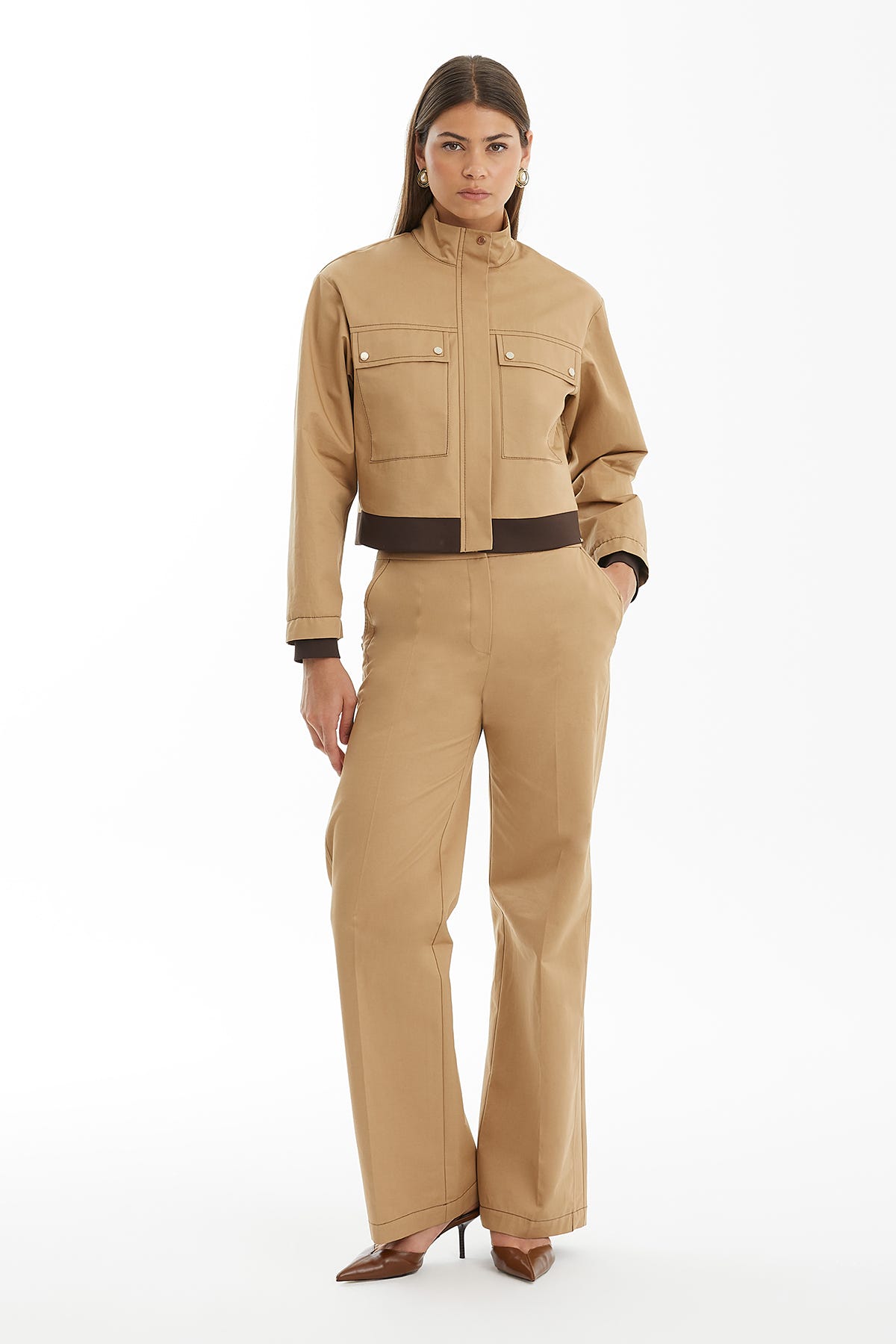 Kontrast Garnili Çıtçıtlı Crop Kahverengi Ceket