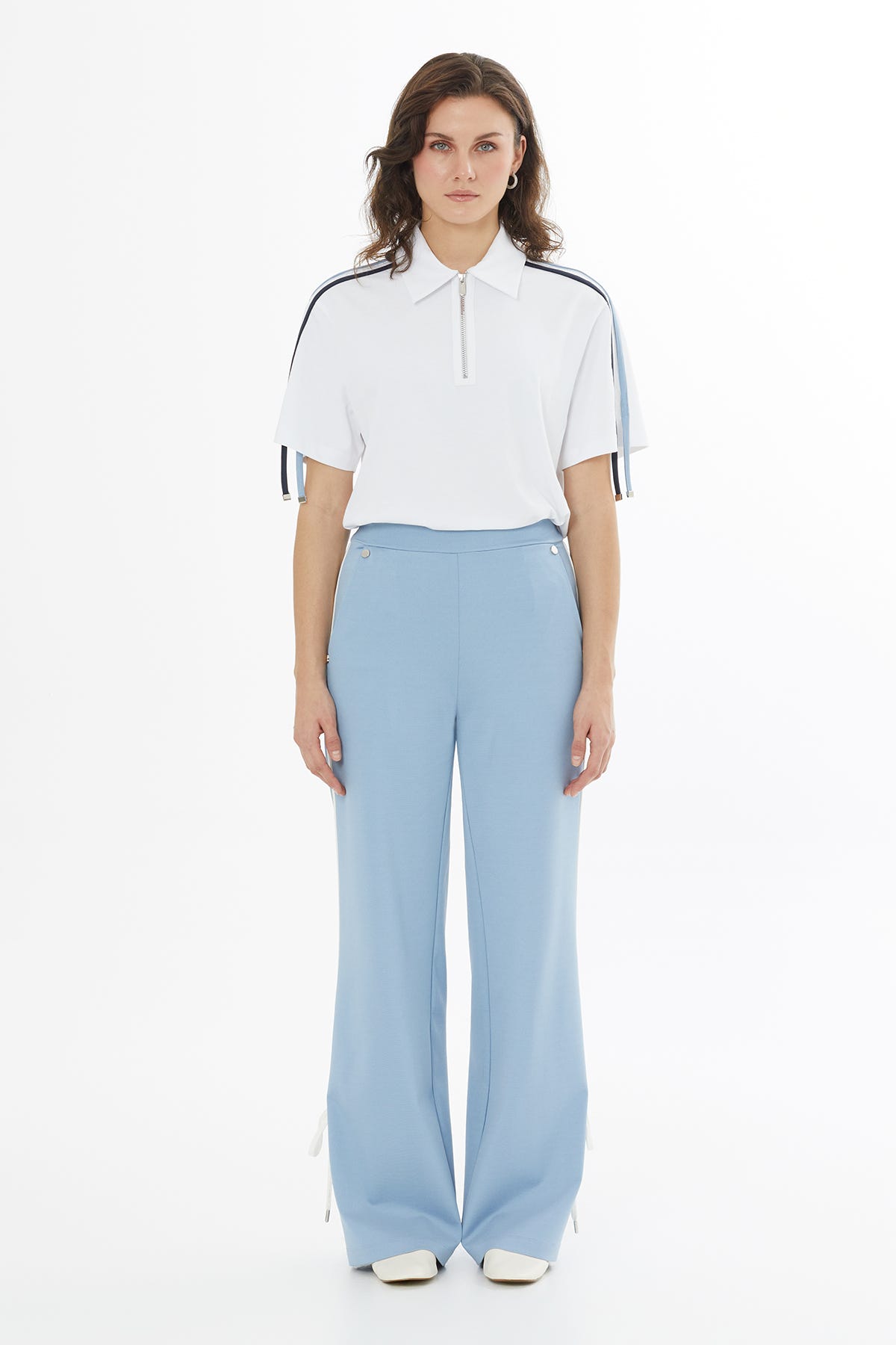 Şerit Detaylı Mavi Eşofman Altı