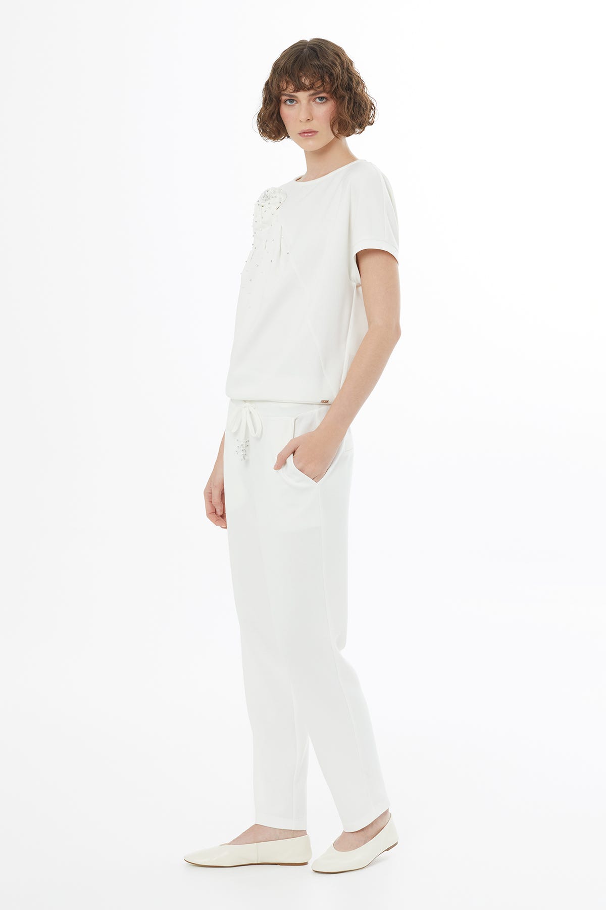 Bağlamalı Boru Paça Ekru Eşofman Altı