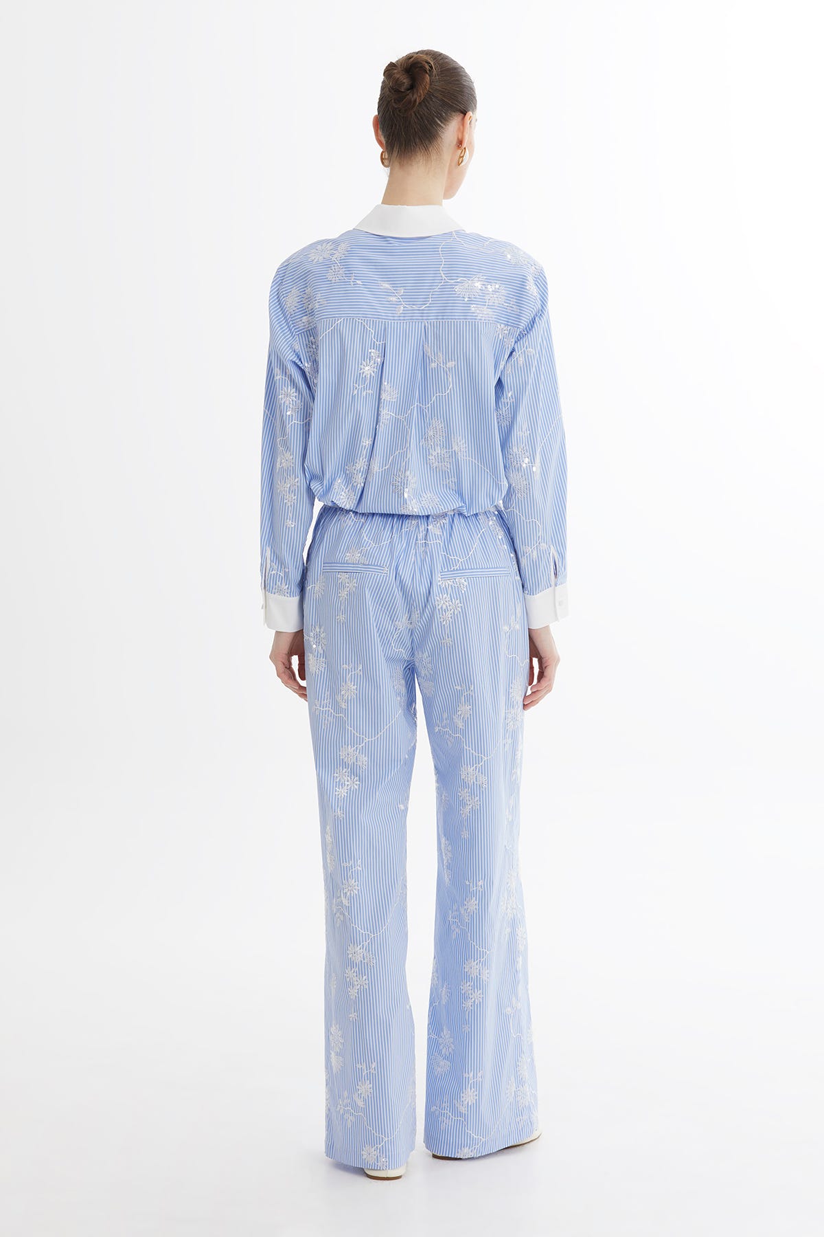 İşleme Detaylı Desenli Mavi Pantolon