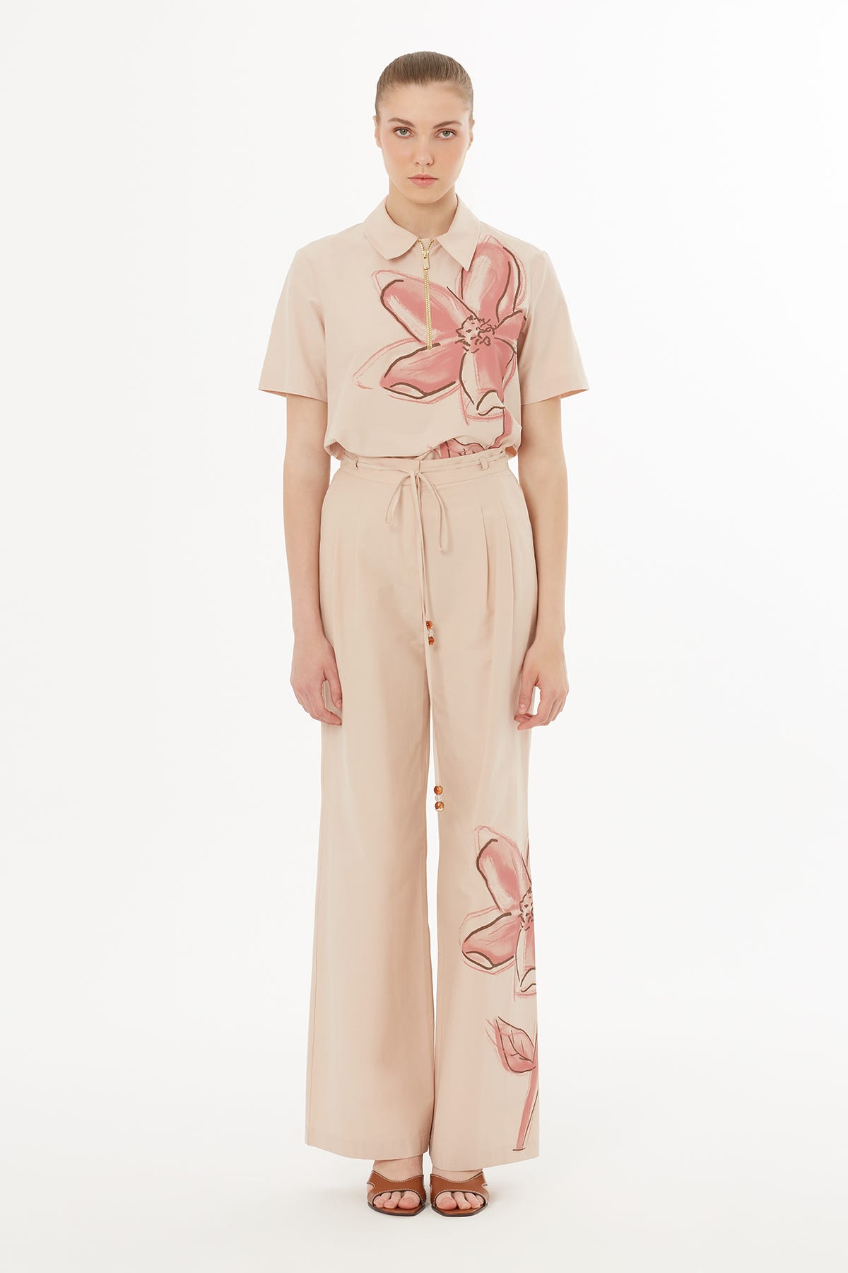 Çiçek Baskı Detaylı Dokuma Bej Pantolon