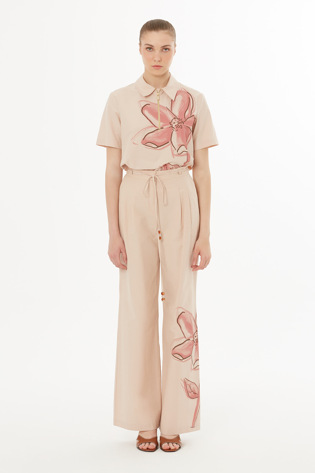 Çiçek Baskı Detaylı Dokuma Bej Pantolon