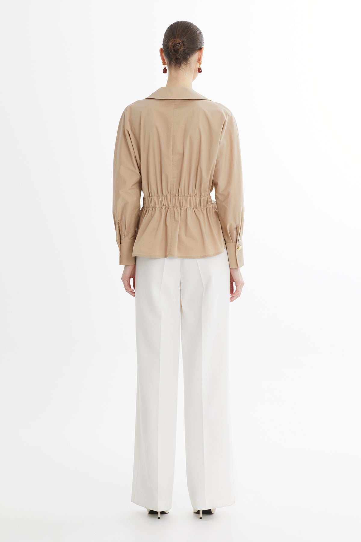 V Yakalı Uzun Kollu Kahverengi Gömlek