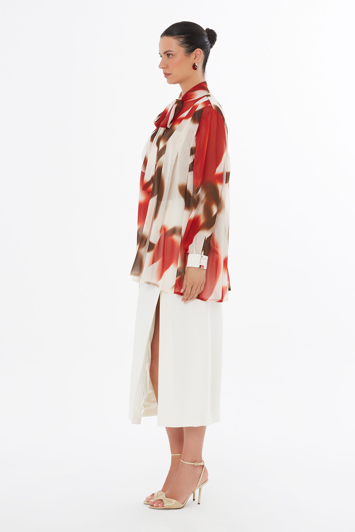 Bağlamalı Balon Kollu Desenli Bluz