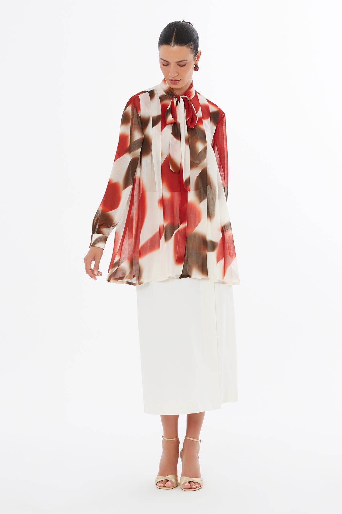 Bağlamalı Balon Kollu Desenli Bluz