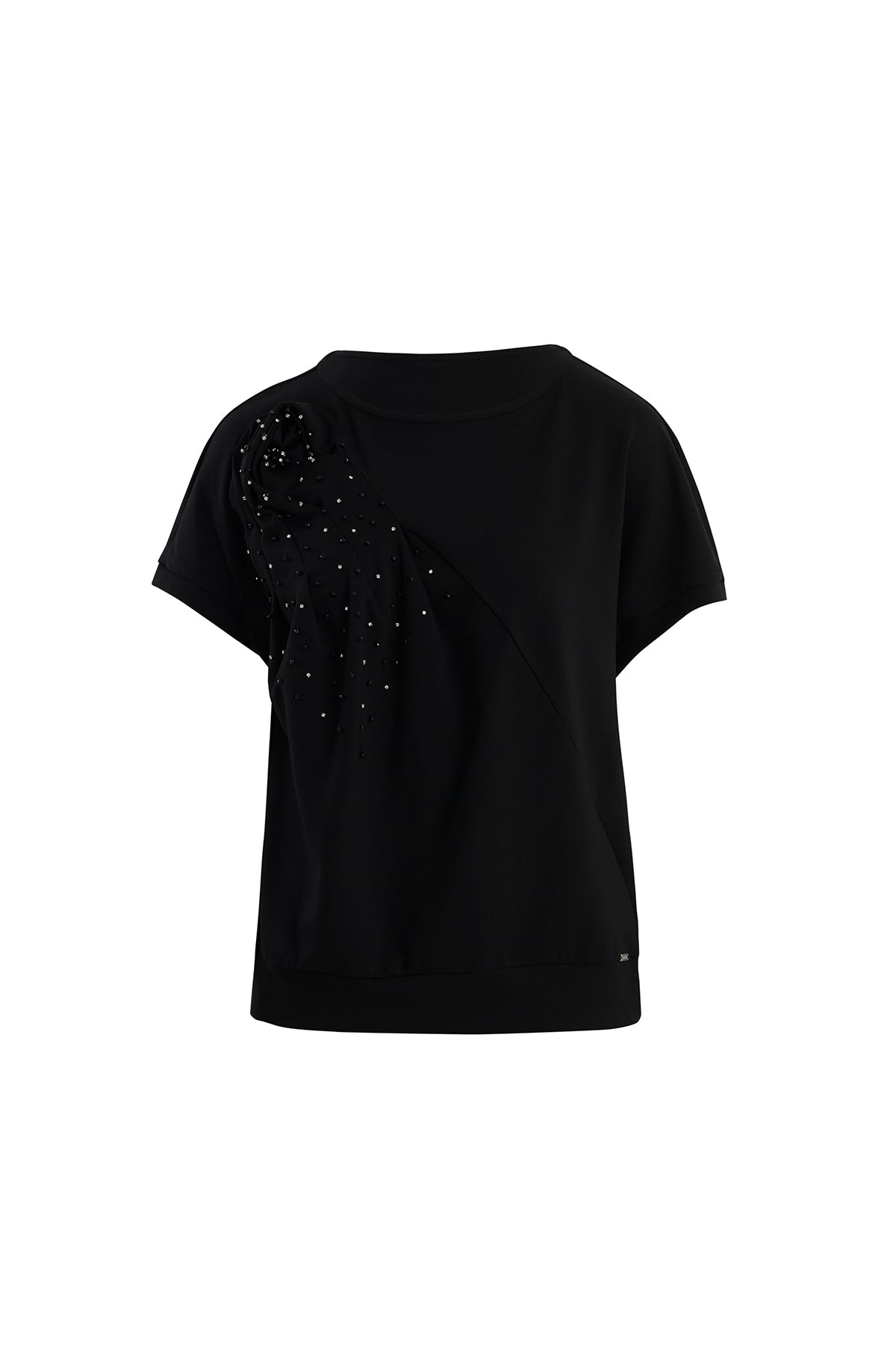 Gül Motifli İşlemeli Siyah Bluz