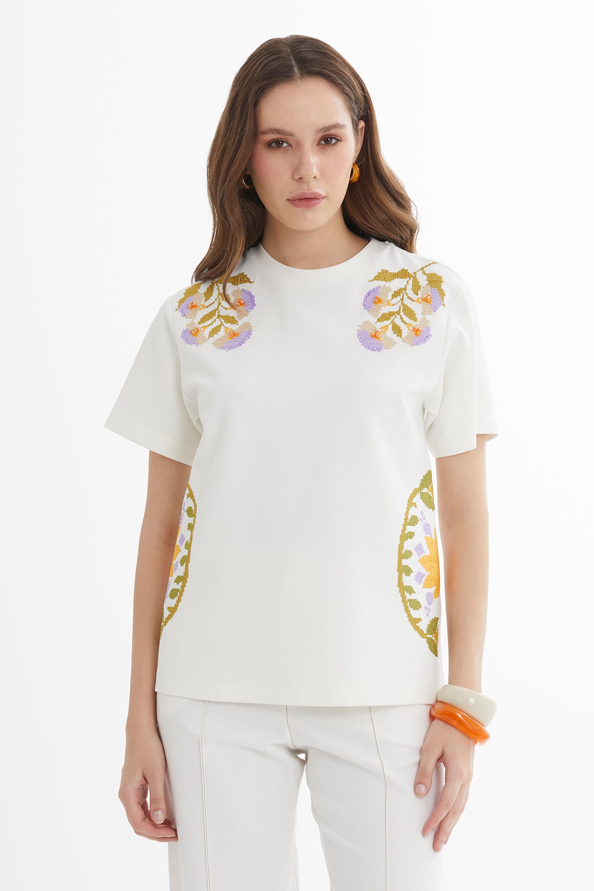 Nakışlı Kısa Kollu Ekru T-Shirt