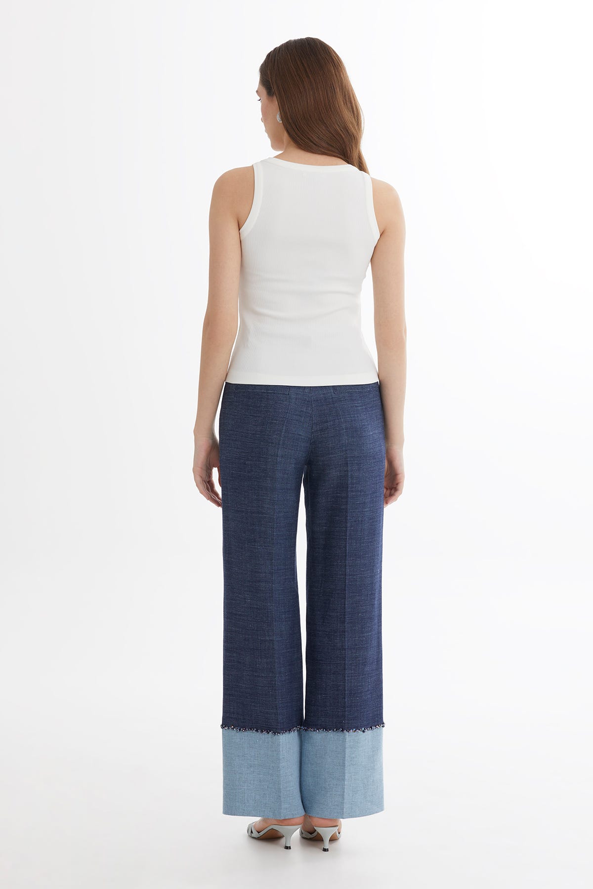 İşleme Detaylı Kolsuz Ekru Atlet