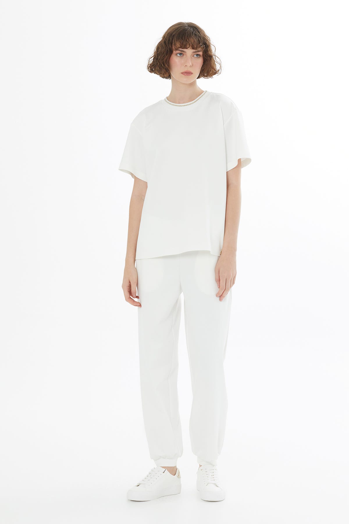 Tül Detaylı Ekru T-Shirt