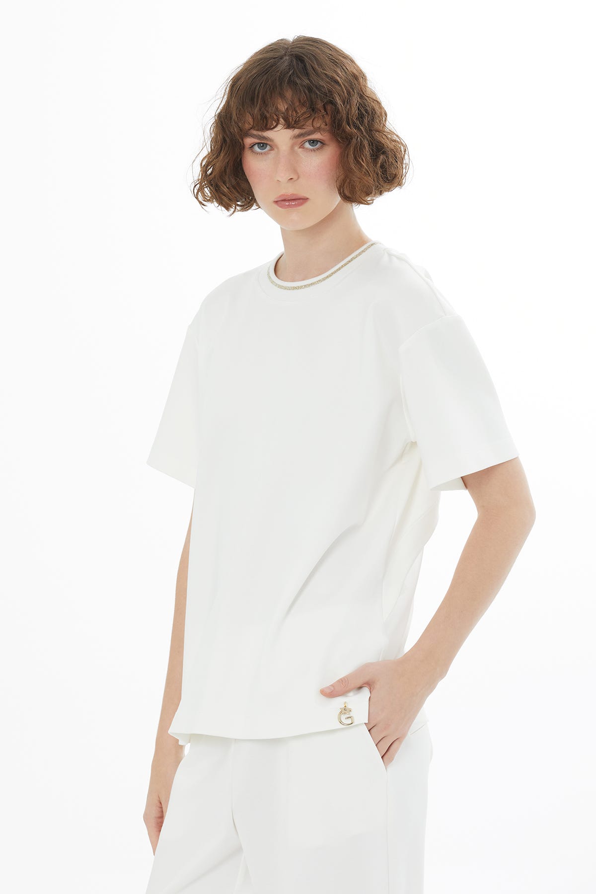 Tül Detaylı Ekru T-Shirt