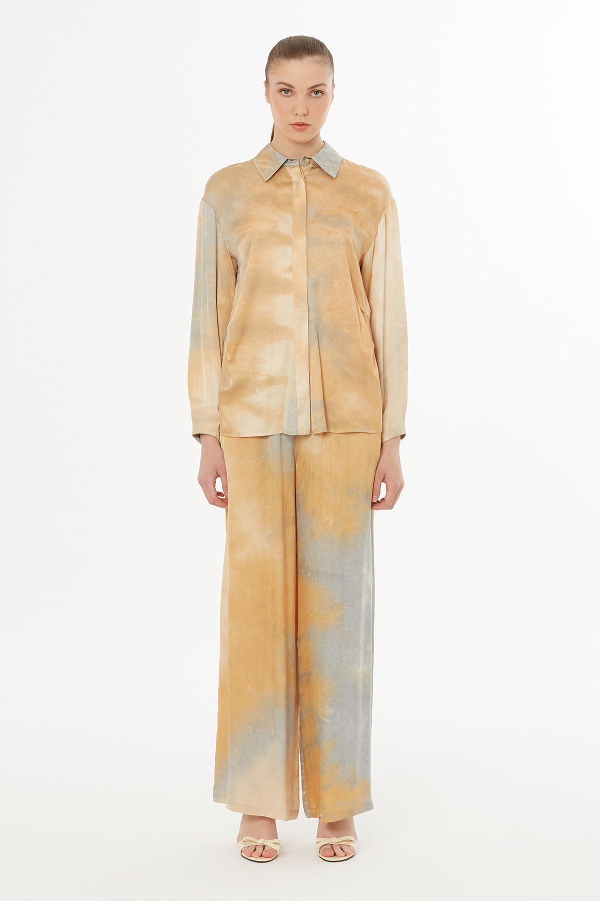 Düşük Omuzlu Desenli Gömlek