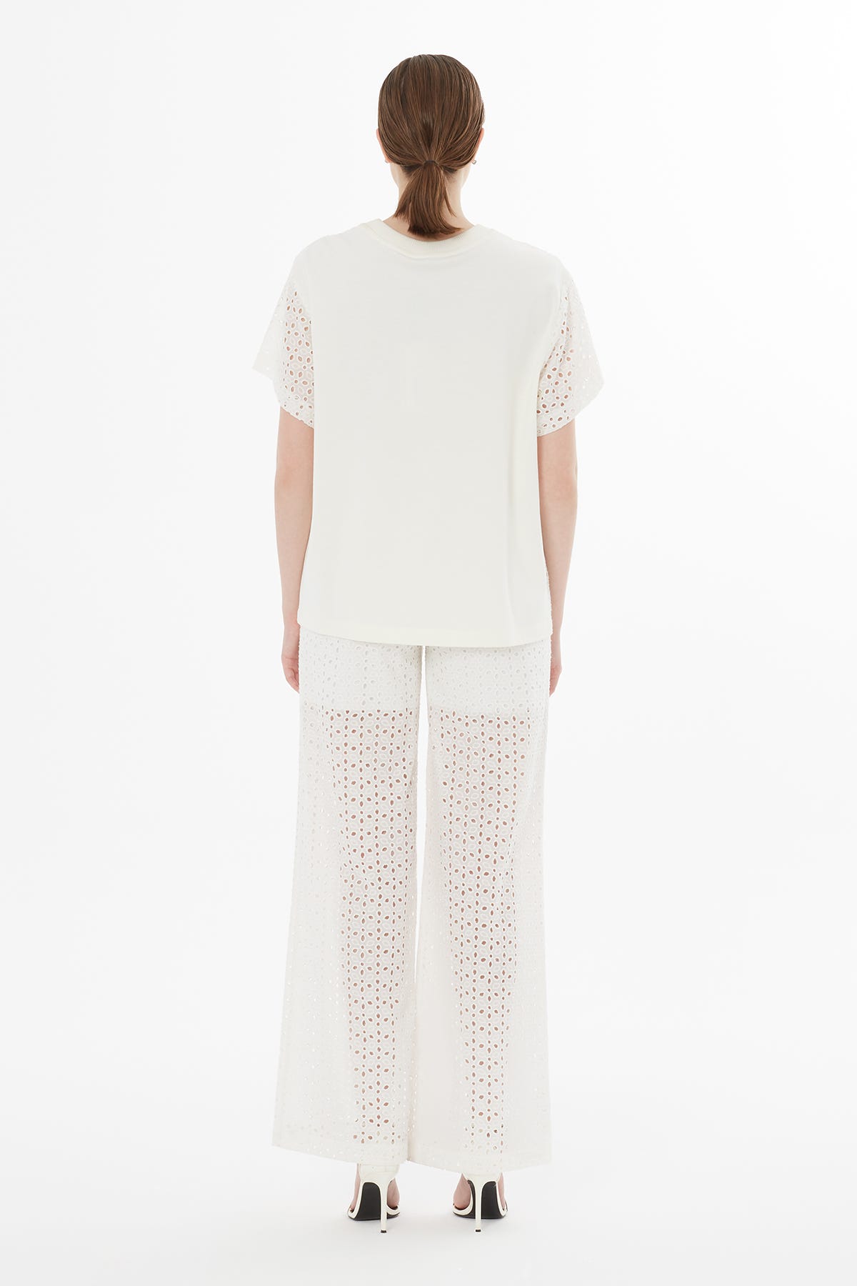 Taş Baskı Detaylı Kadın Ekru T-Shirt