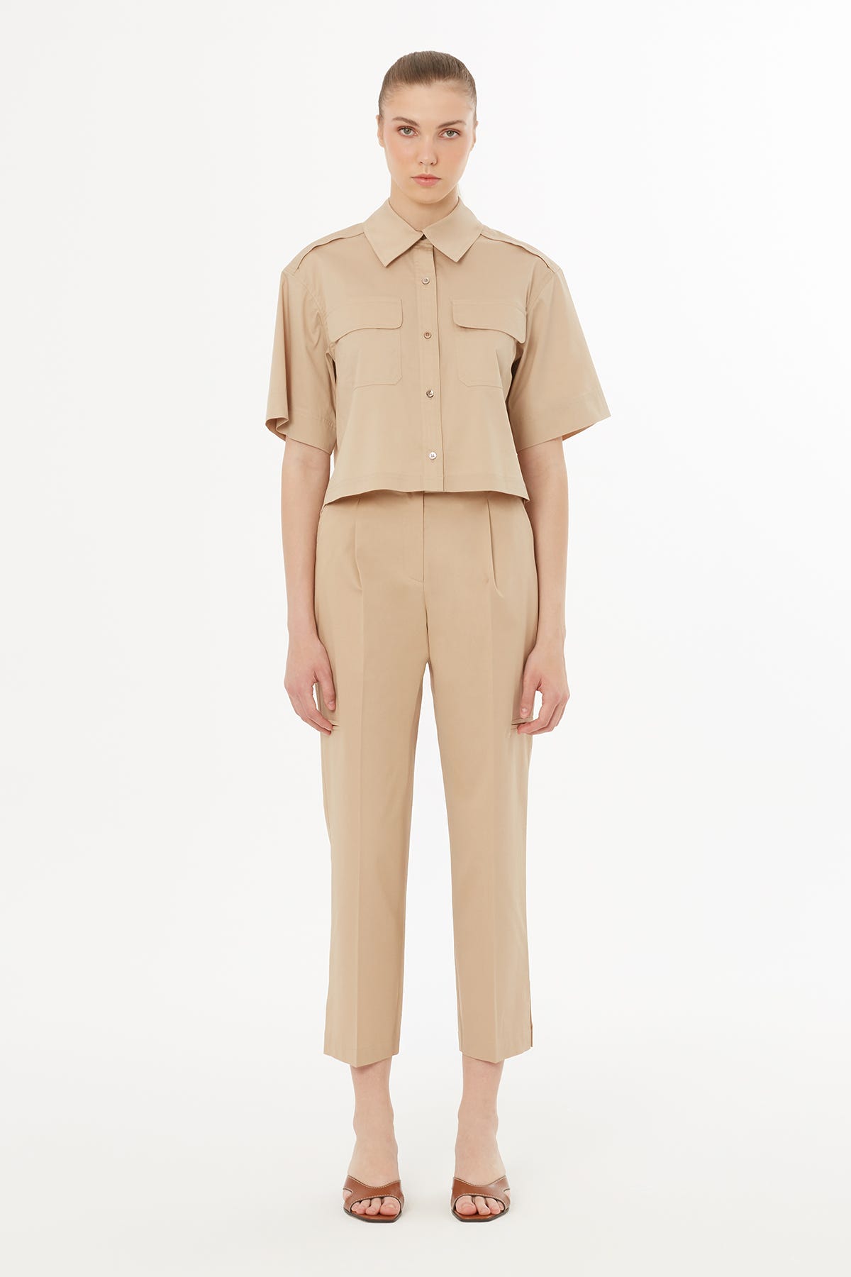 Kısa Kollu Kahverengi Gömlek