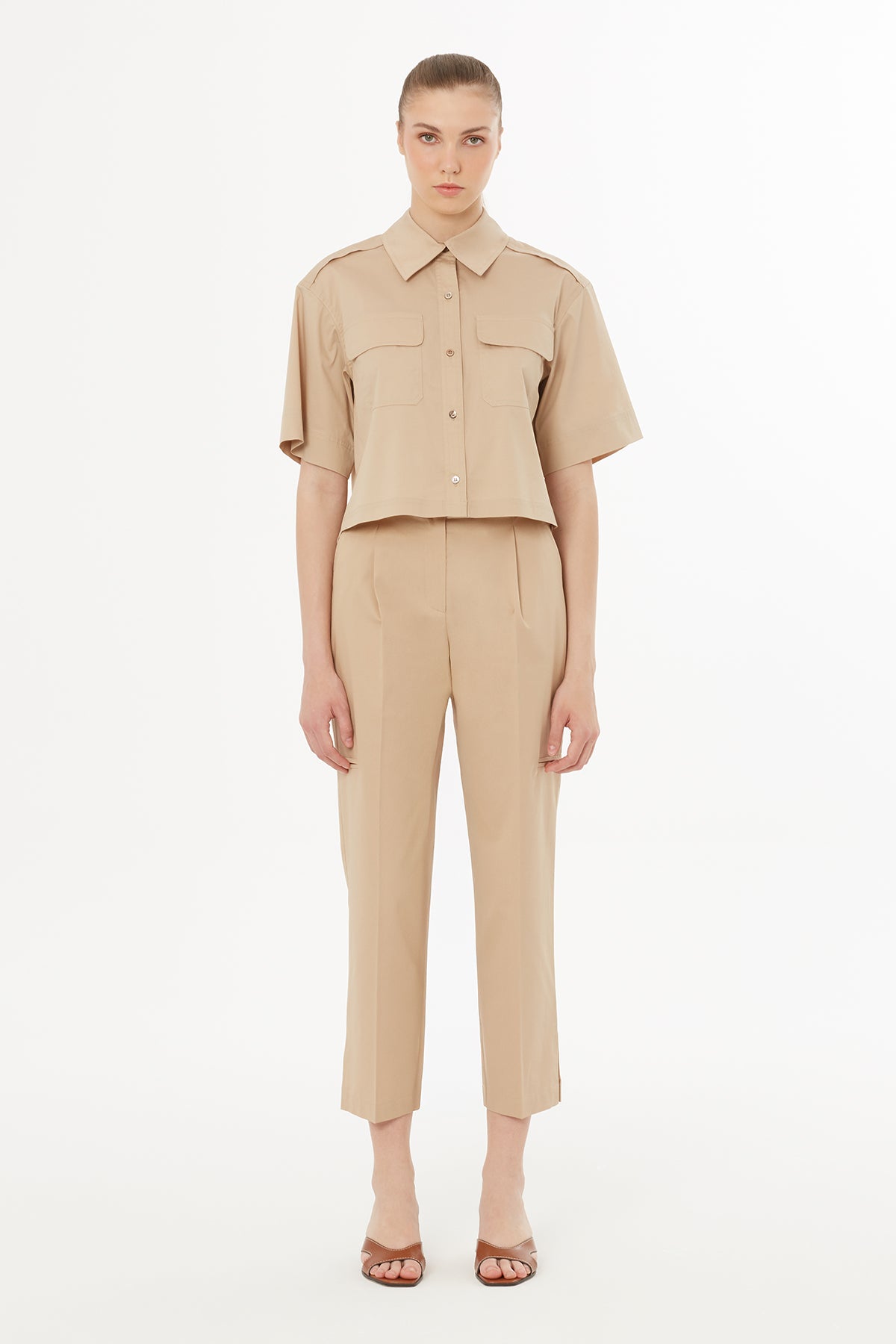 Kısa Kollu Kahverengi Gömlek