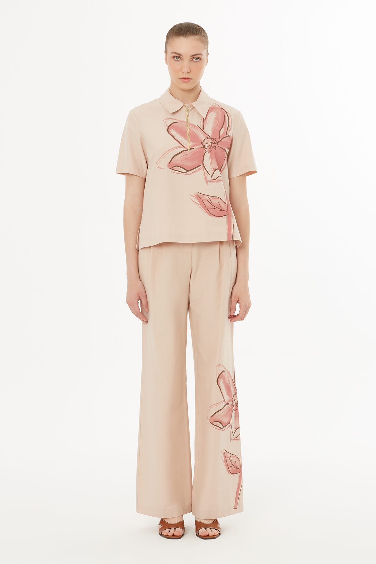 Çiçek Baskılı Bej Bluz