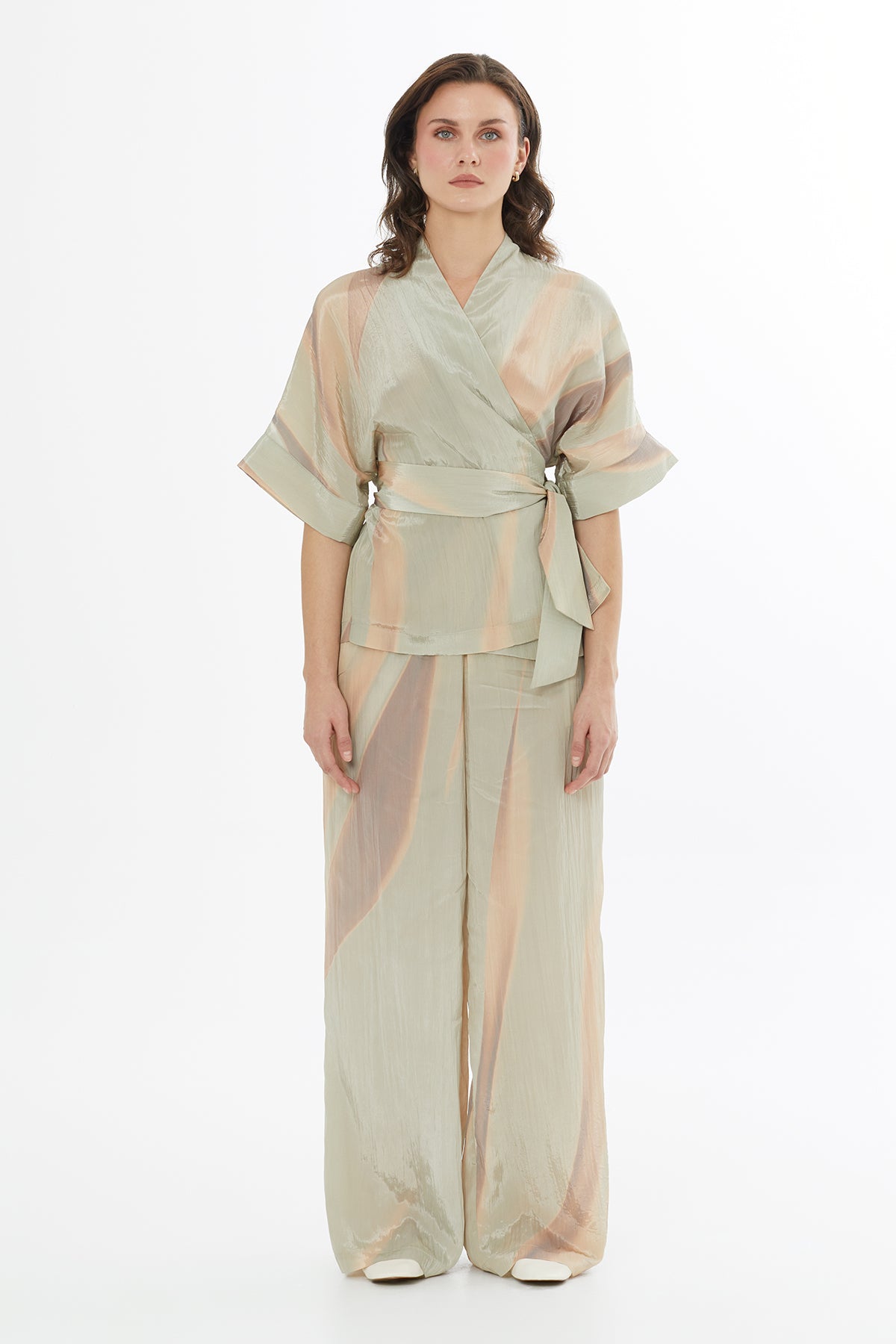 Kruvaze Kapamalı Bluz