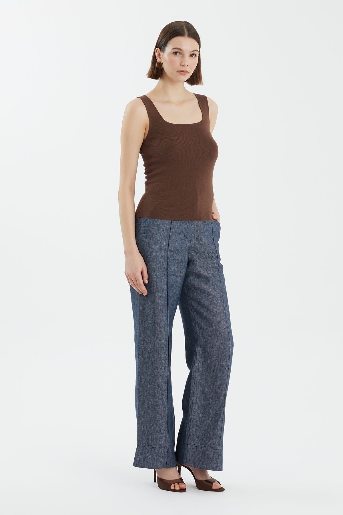 İpek Karışımlı Askılı Kahverengi Triko