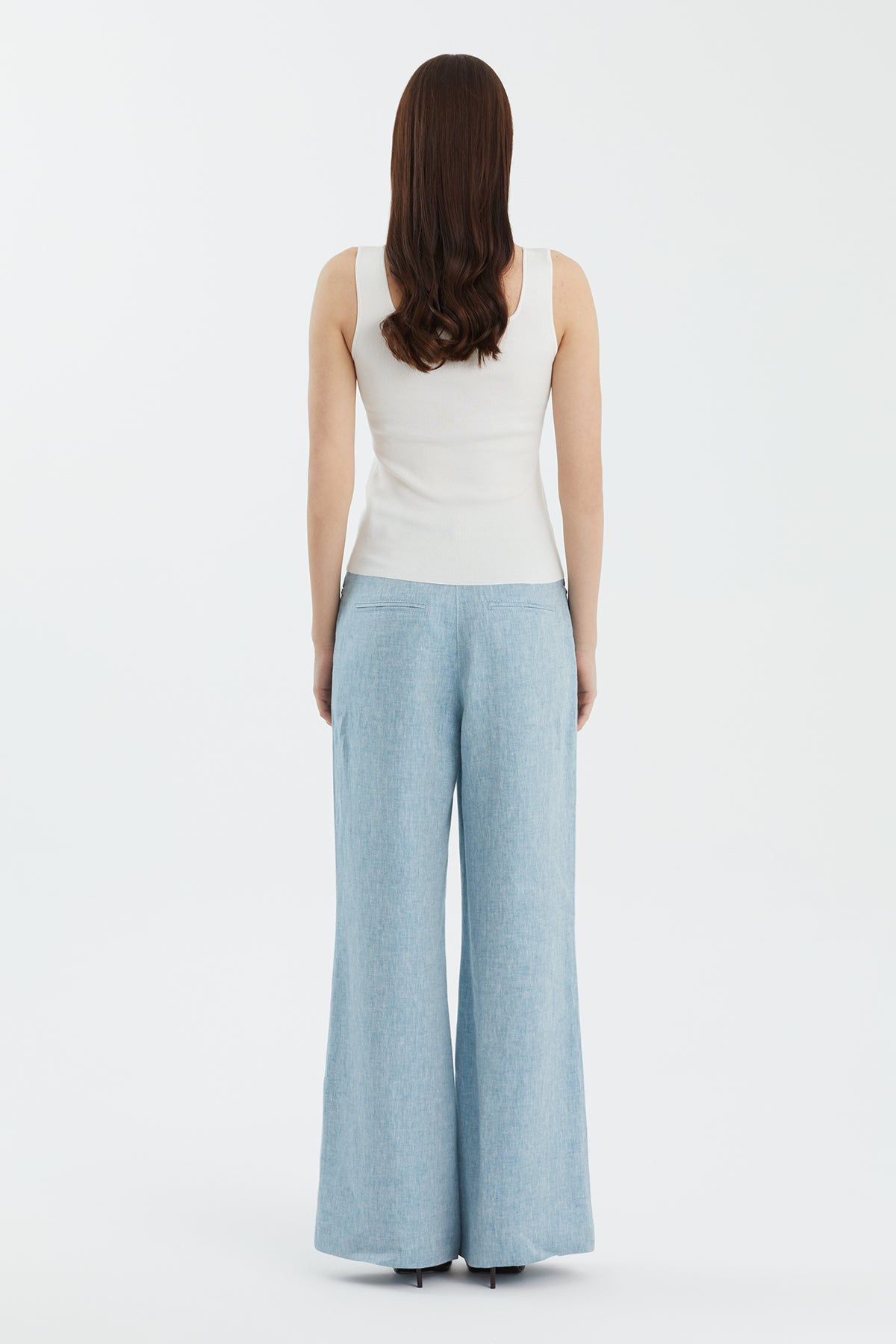 İpek Karışımlı Askılı Beyaz Triko