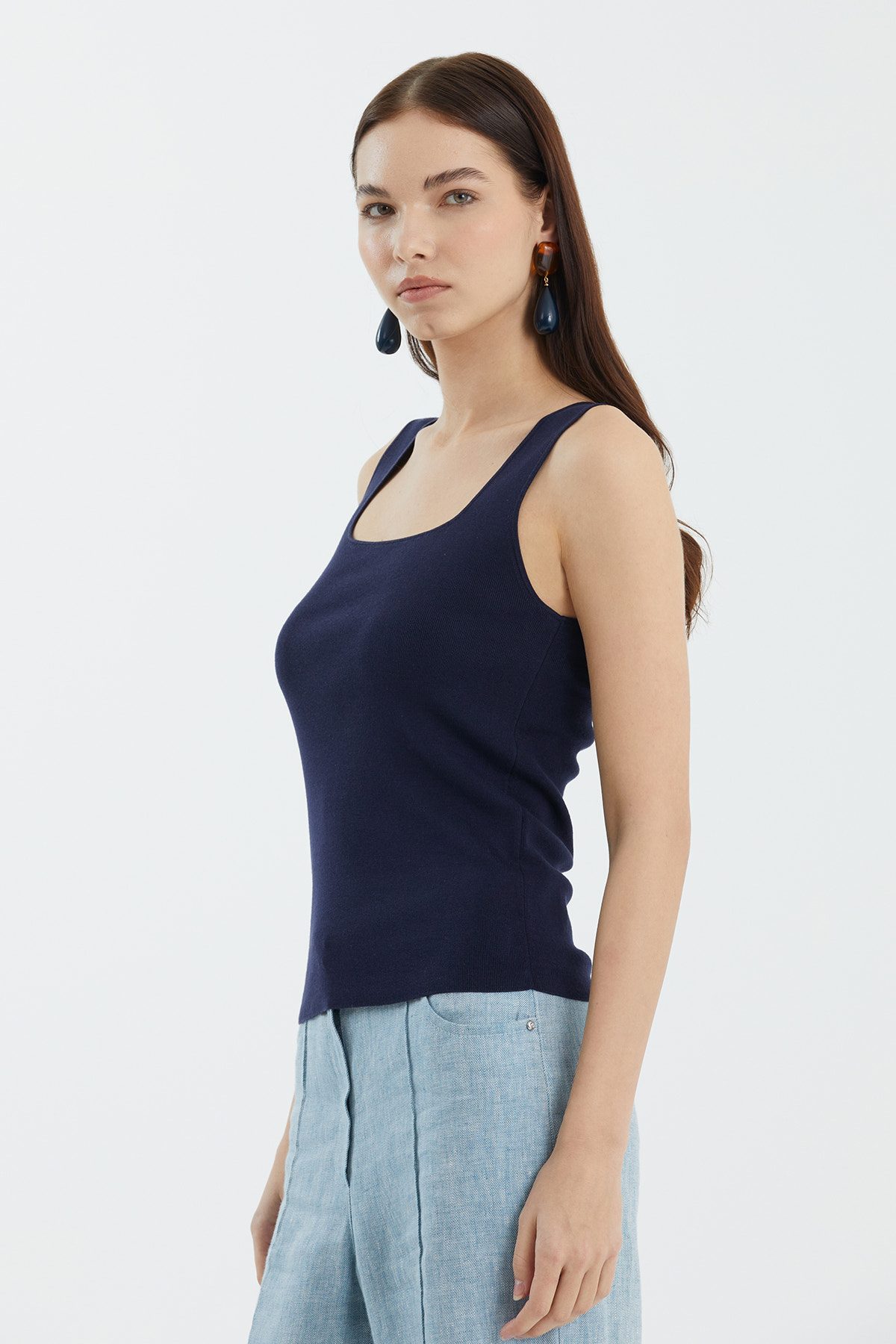 İpek Karışımlı Askılı Lacivert Triko