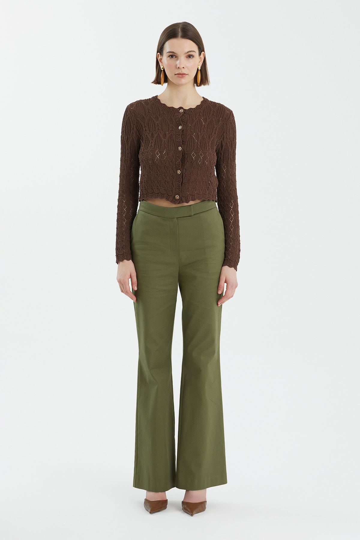 Desenli Düğmeli Kahverengi Triko