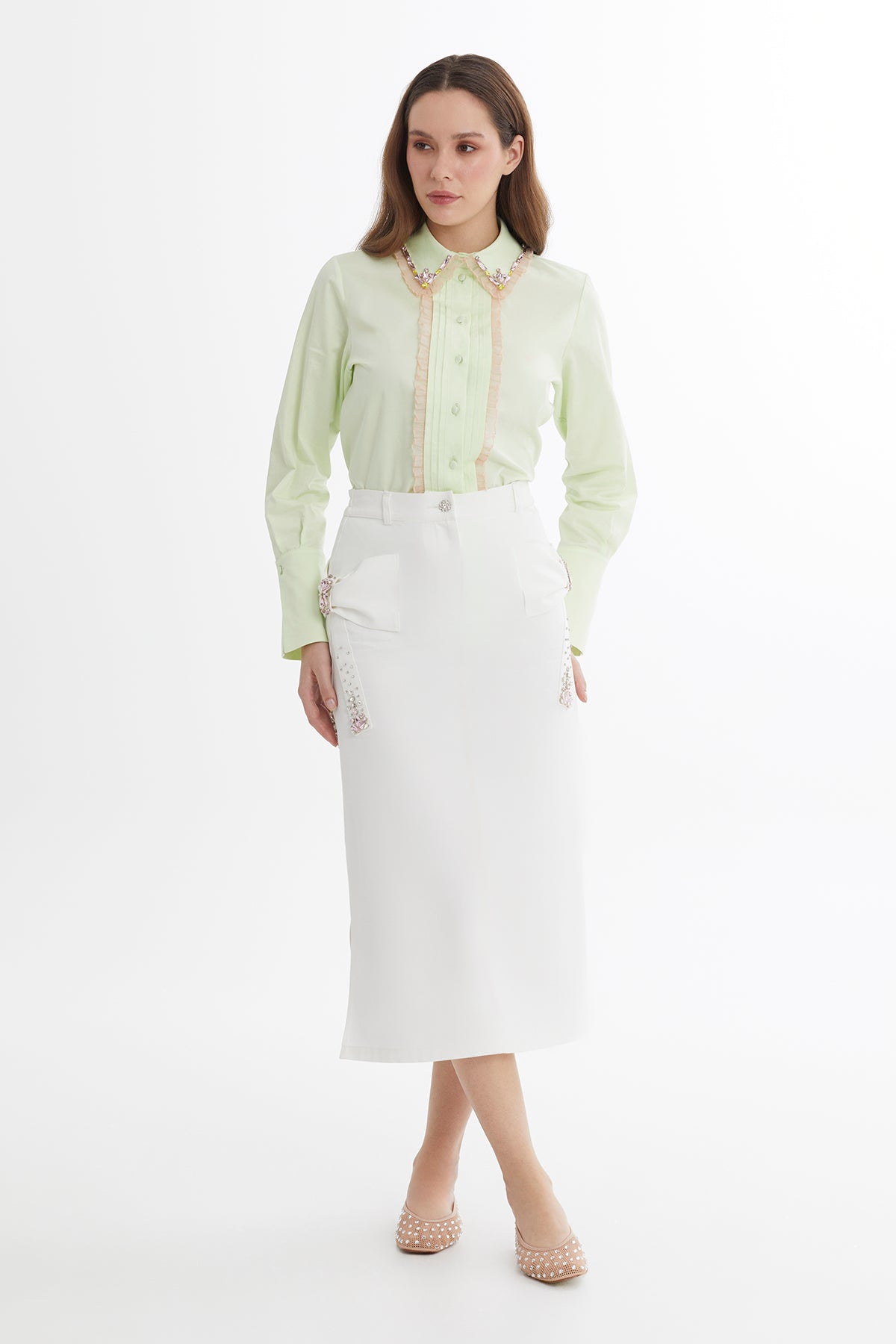 Fiyonk Detaylı İşlemeli Ekru Midi Etek