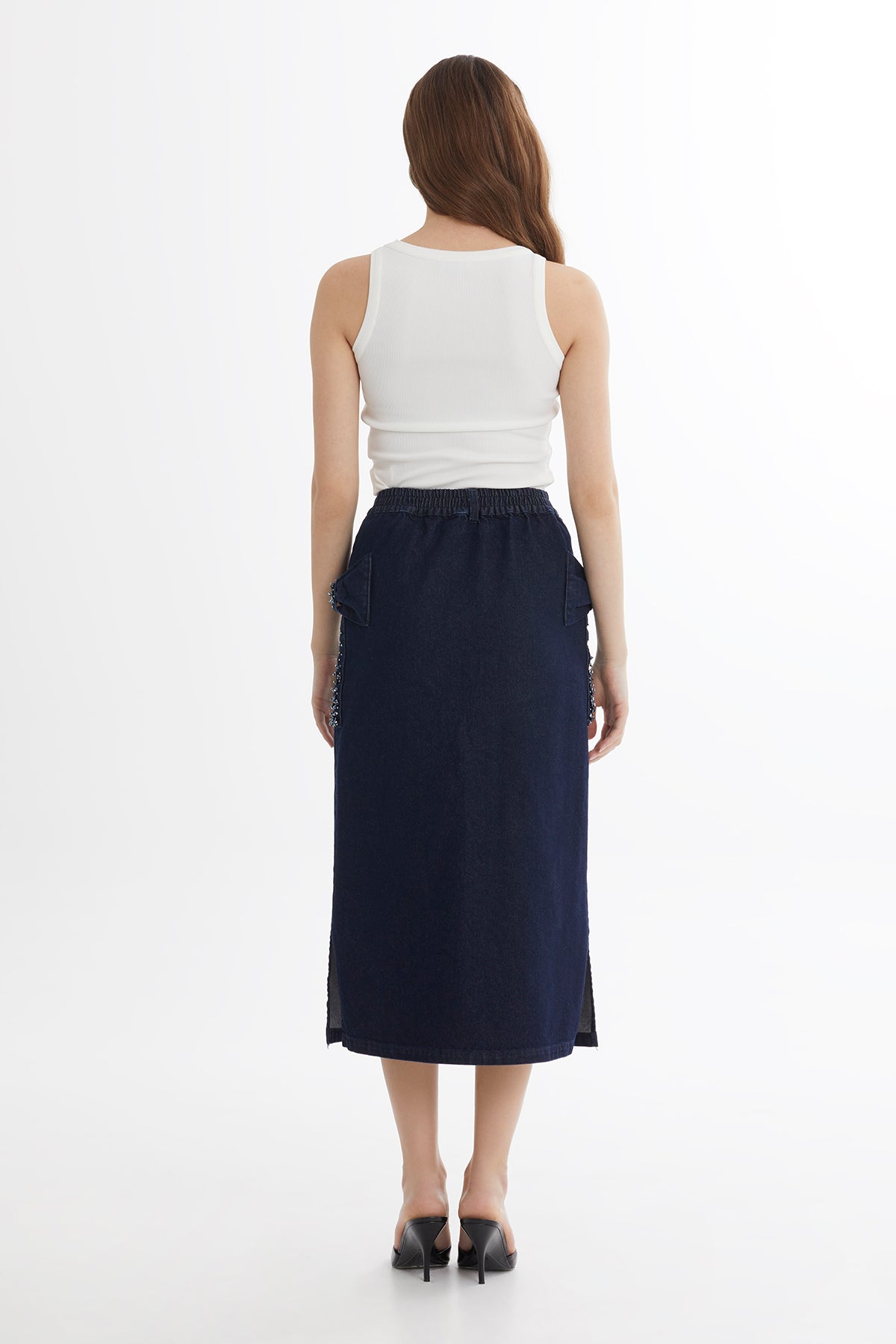 Fiyonklu İşlemeli Denim Midi Etek