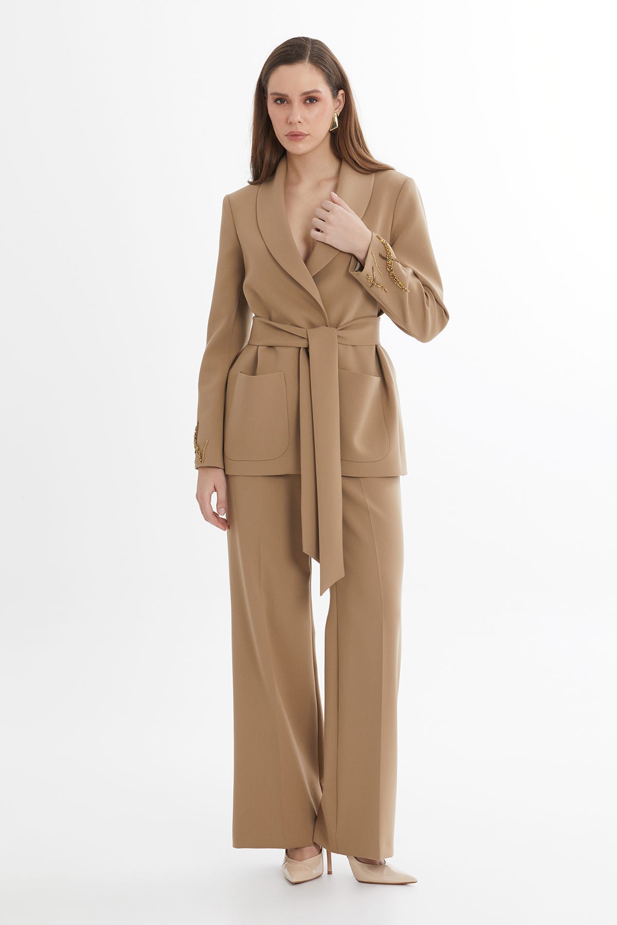 Boncuk İşleme Detaylı Kadın Kahverengi Ceket