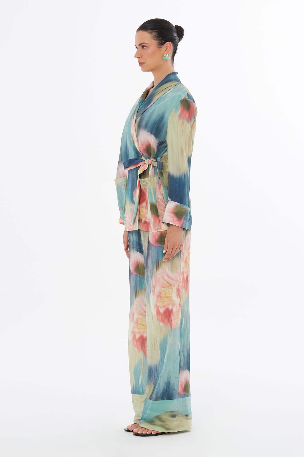 Bağlama Detaylı Torba Cepli Ceket