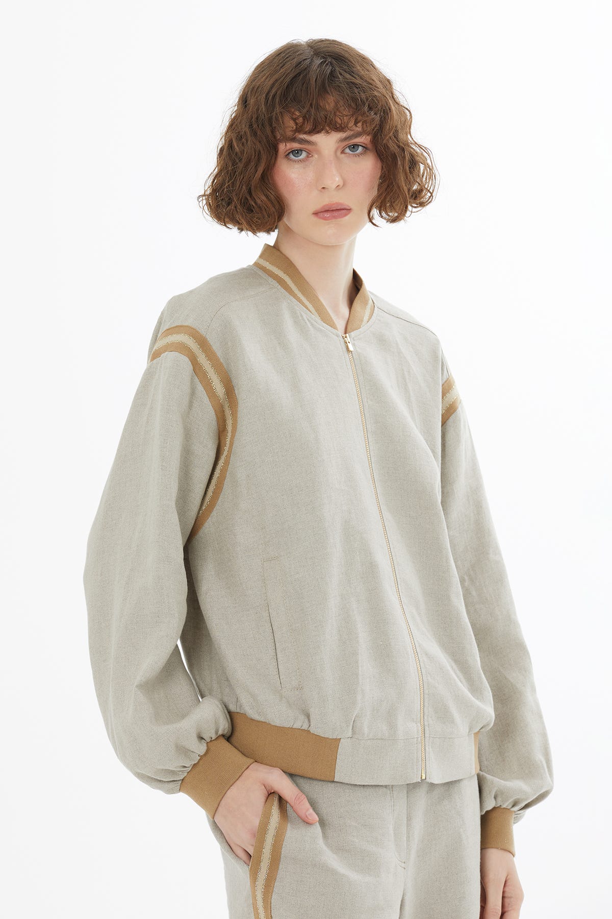 Fermuarlı Keten Bej Ceket