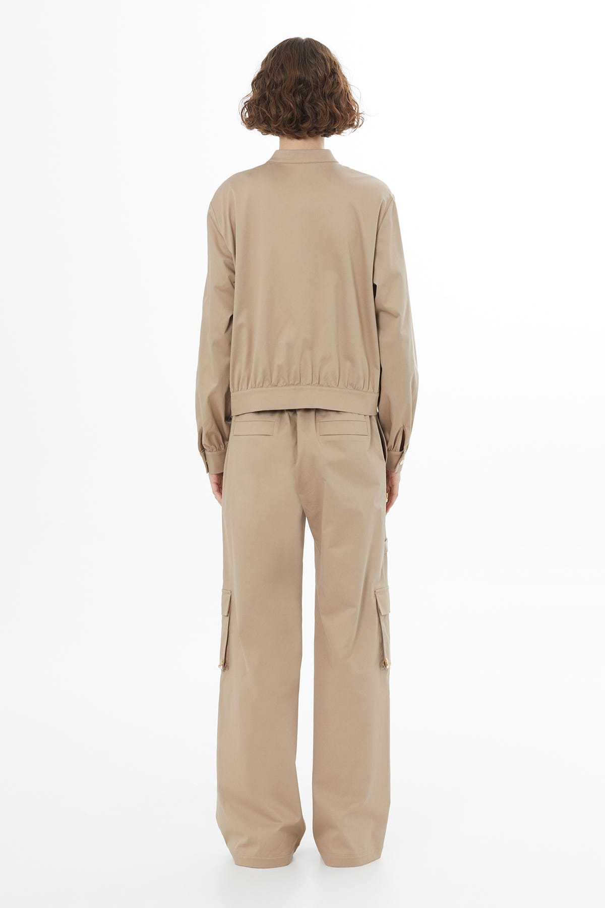 Taş İşlemeli Bej Ceket