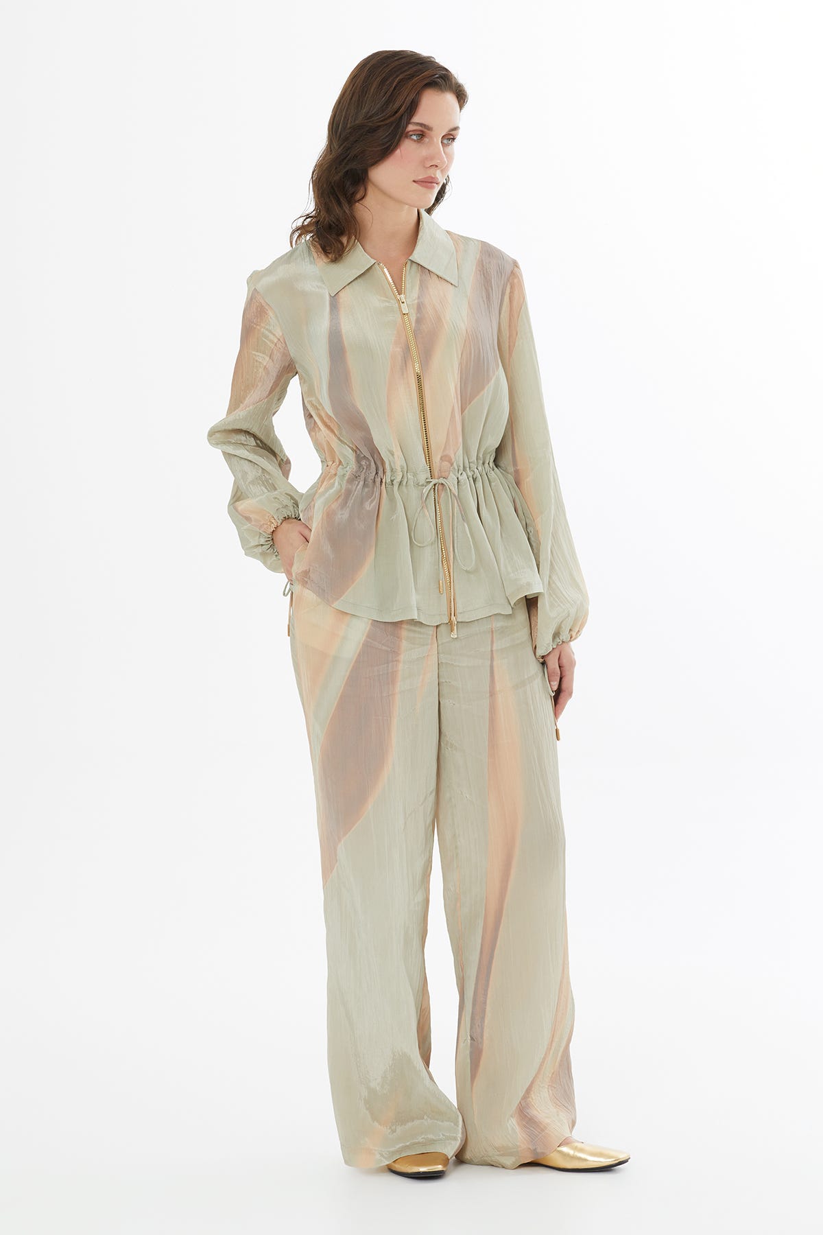 Fermuar Detaylı Bağlamalı Ceket