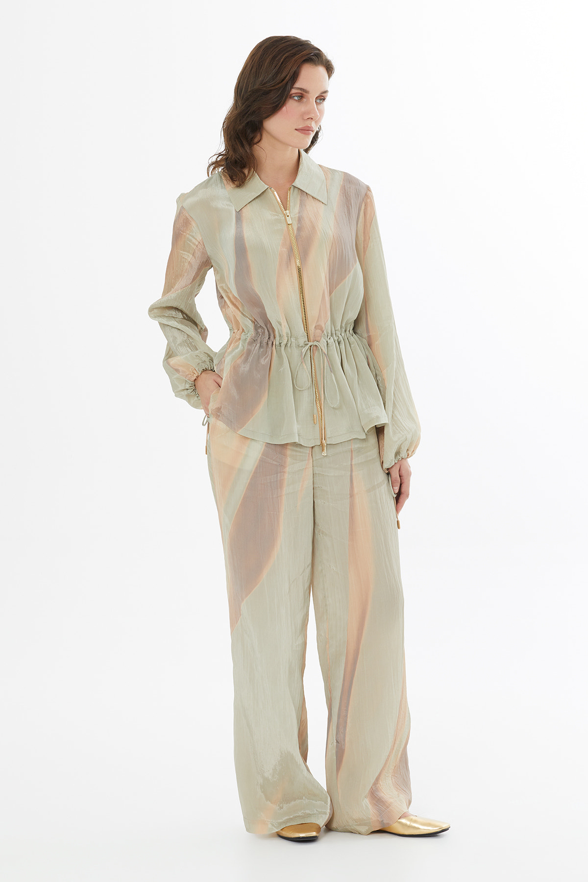 Fermuar Detaylı Bağlamalı Ceket