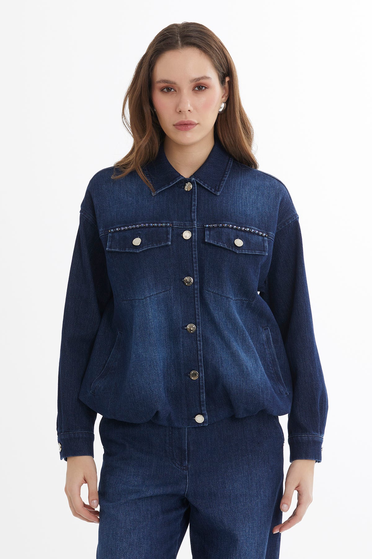 İşleme Detaylı Düğmeli Denim Ceket