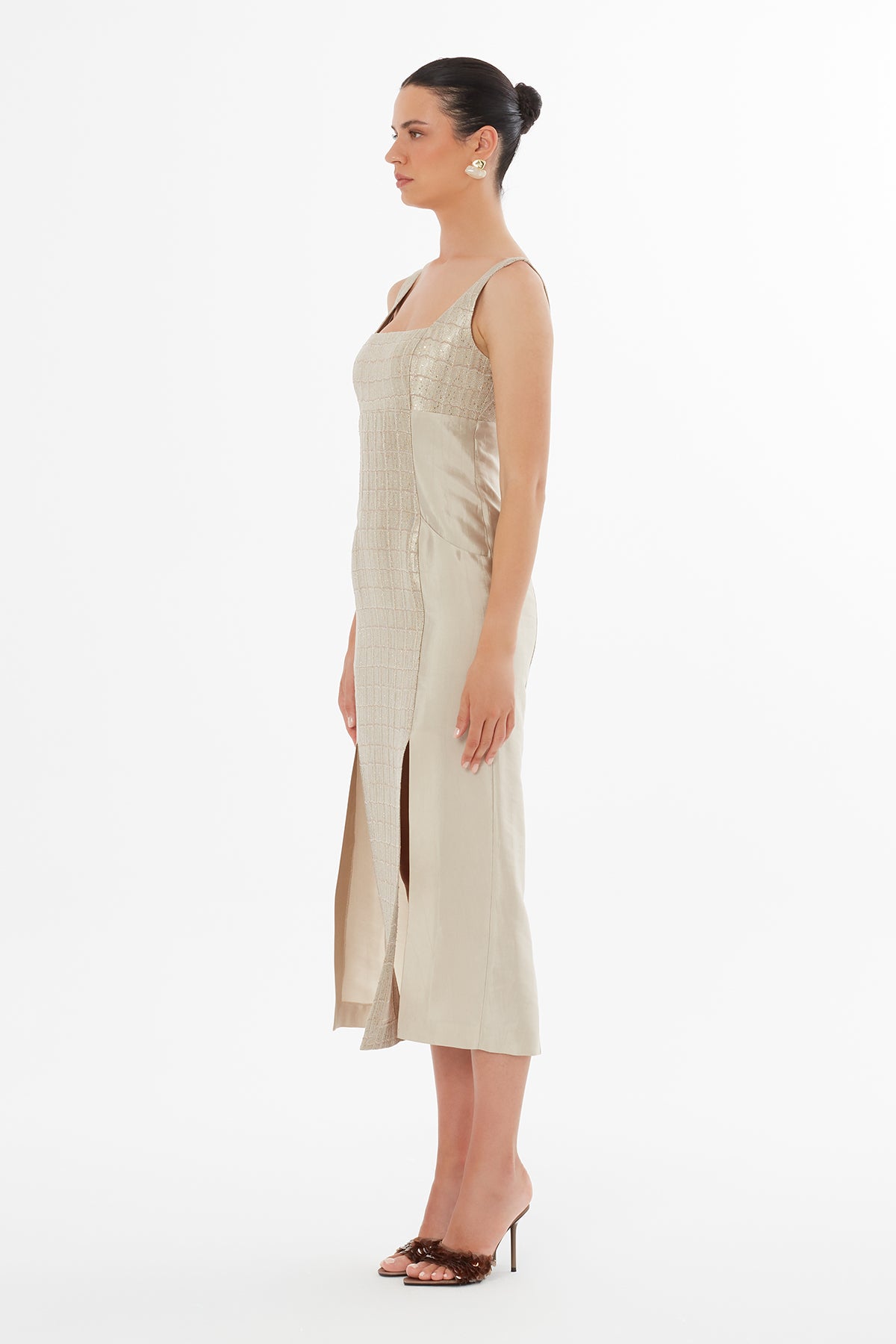 Torba Cepli Kare Yaka Bej Maxi Elbise