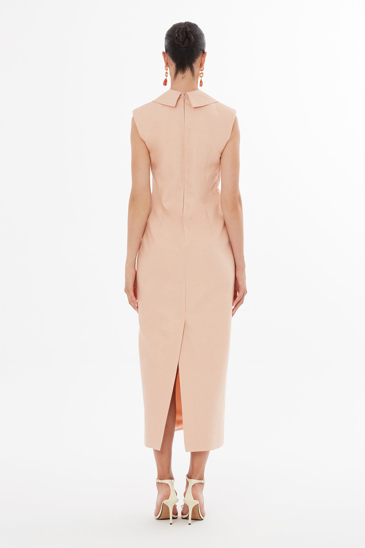 Vatkalı Pembe Uzun Pembe Elbise