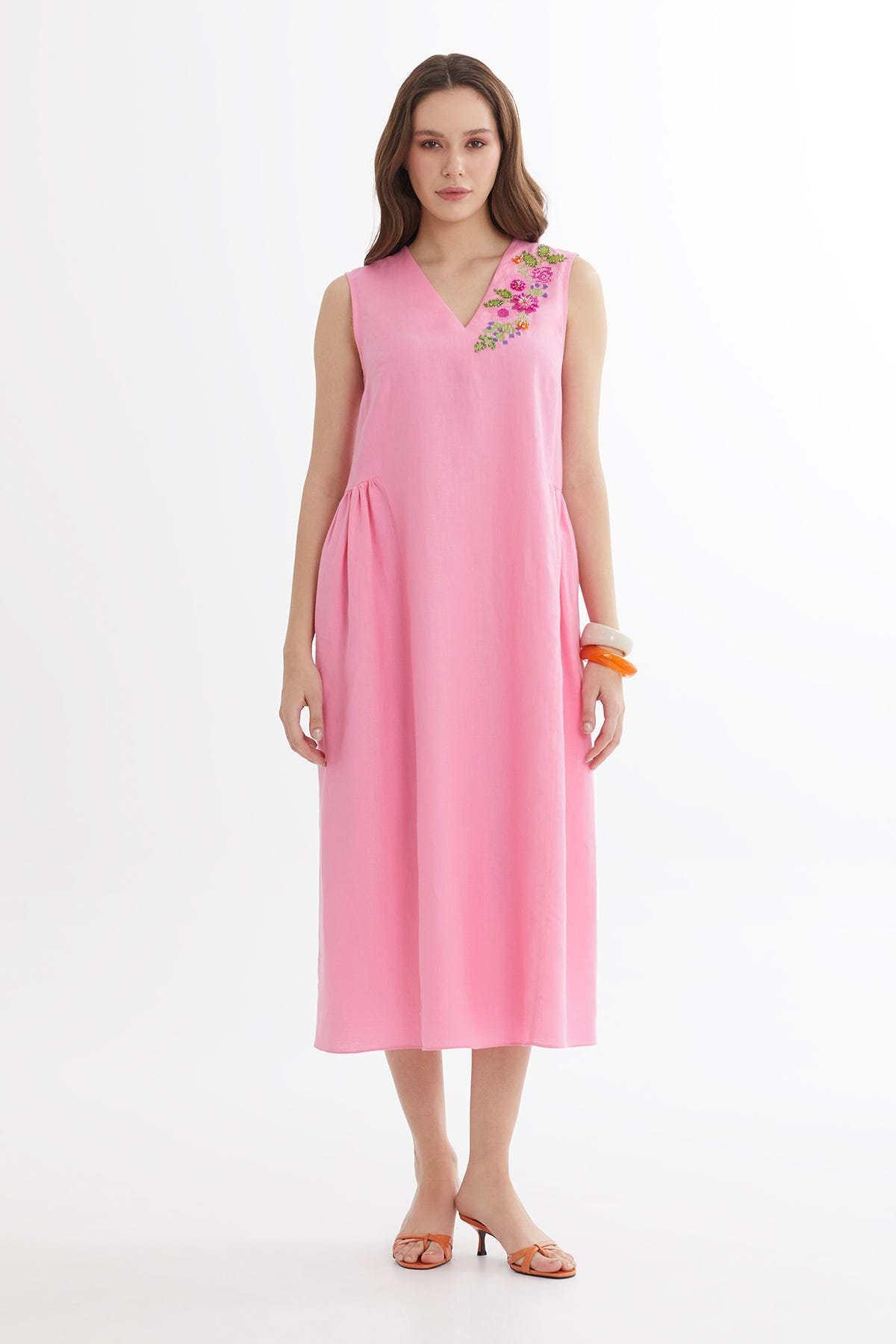 Renkli Etamin Nakışlı Keten Pembe Midi Elbise