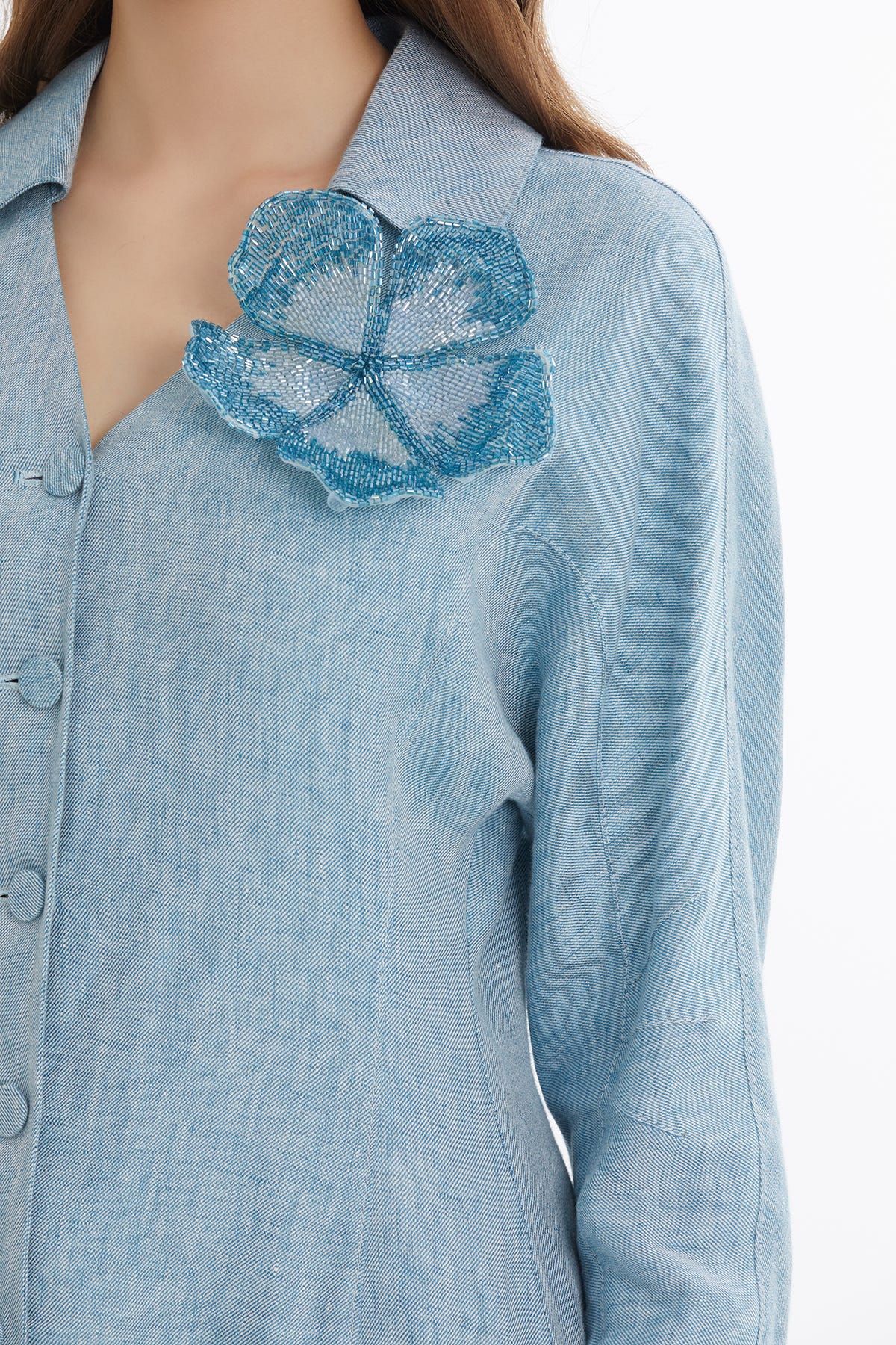 Boncuklu Çiçek Broşlu Maxi Mavi Keten Elbise