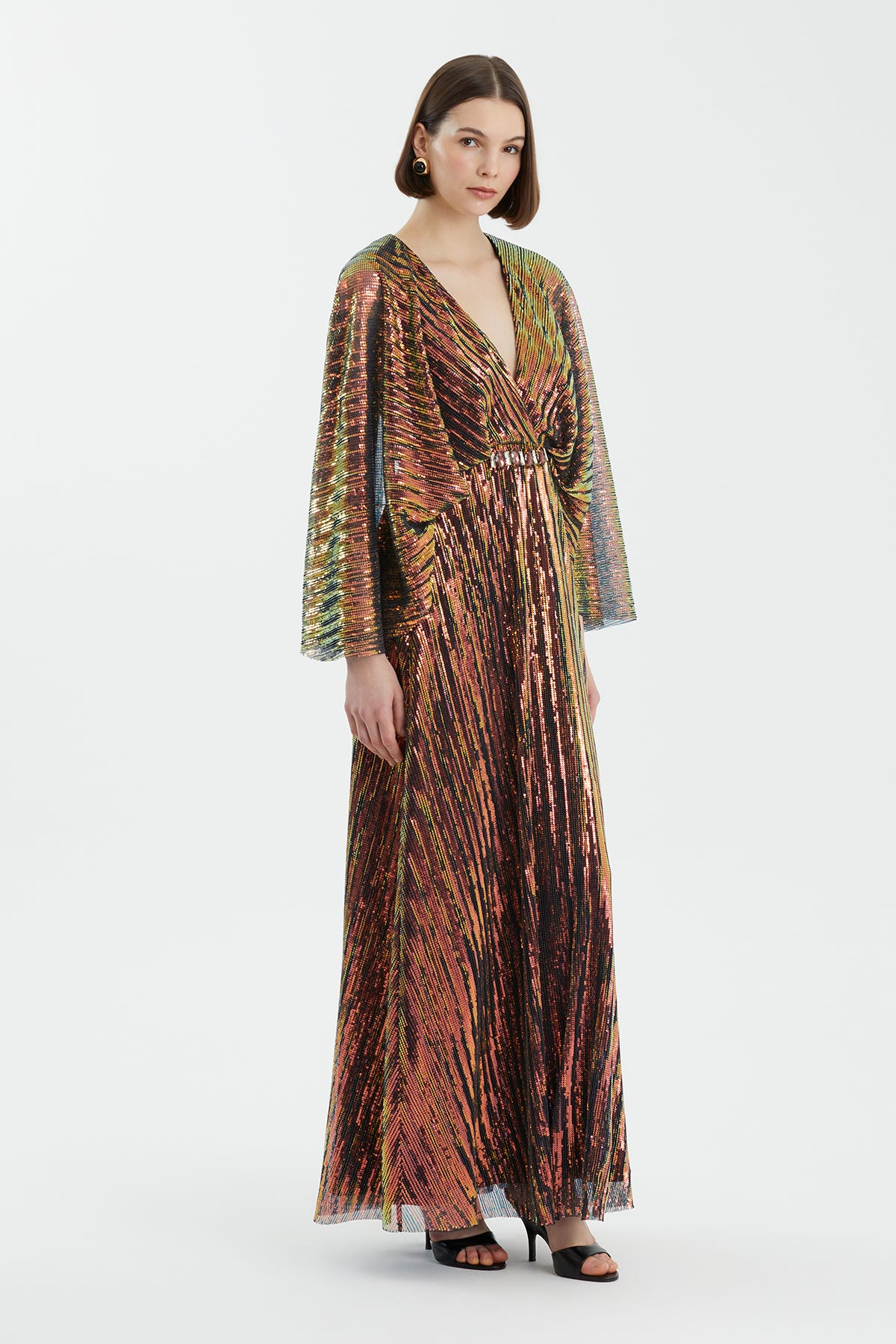 İşleme Detaylı Uzun Siyah Elbise