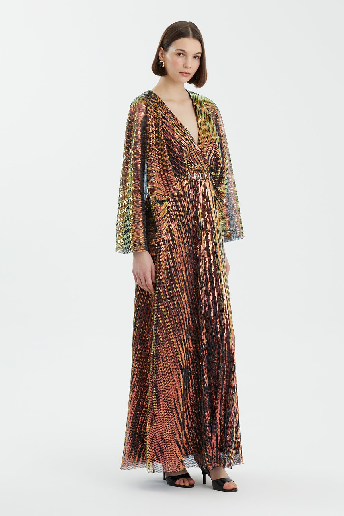 İşleme Detaylı Uzun Siyah Elbise