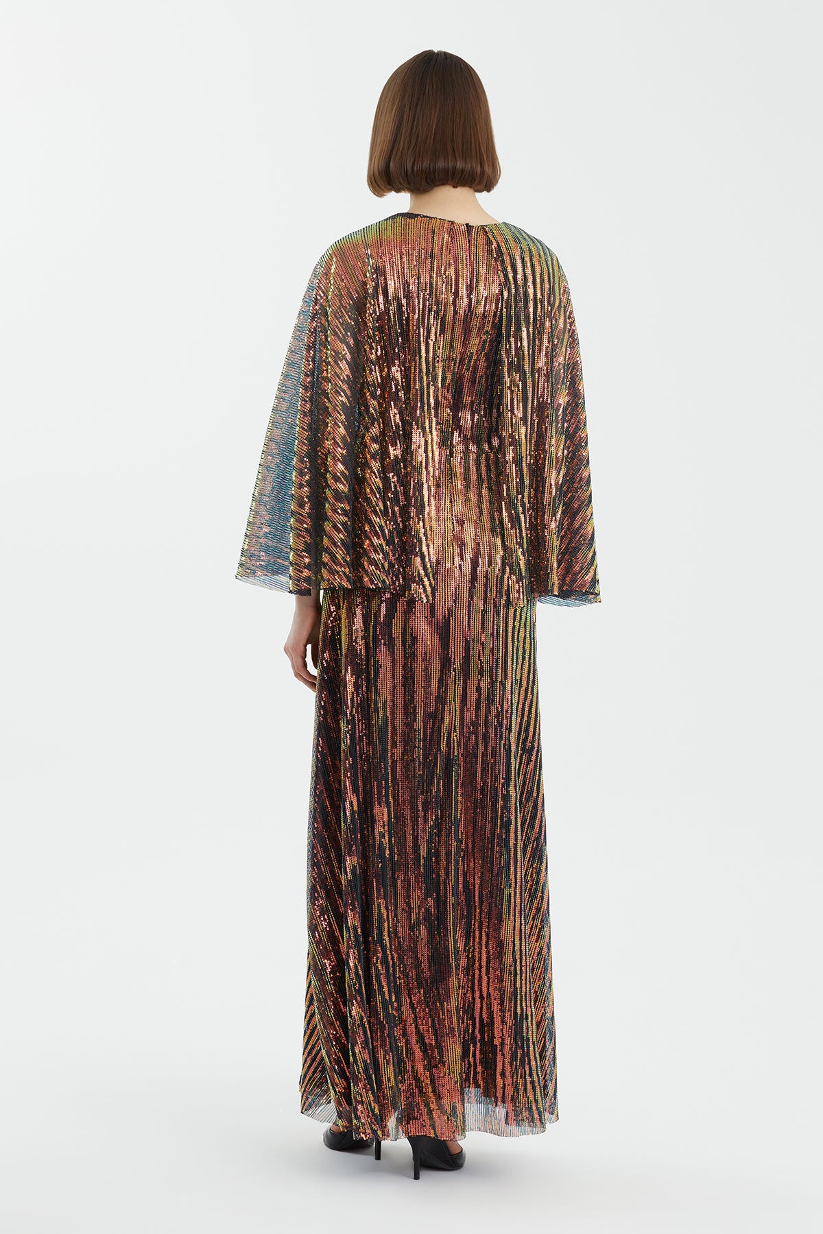 İşleme Detaylı Uzun Siyah Elbise