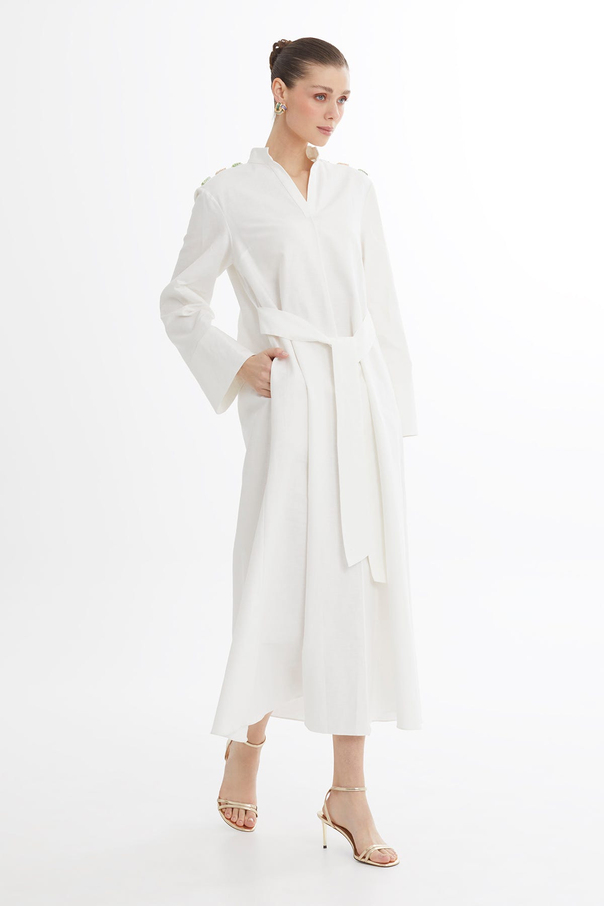 Renkli İşlemeli Keten Ekru Elbise