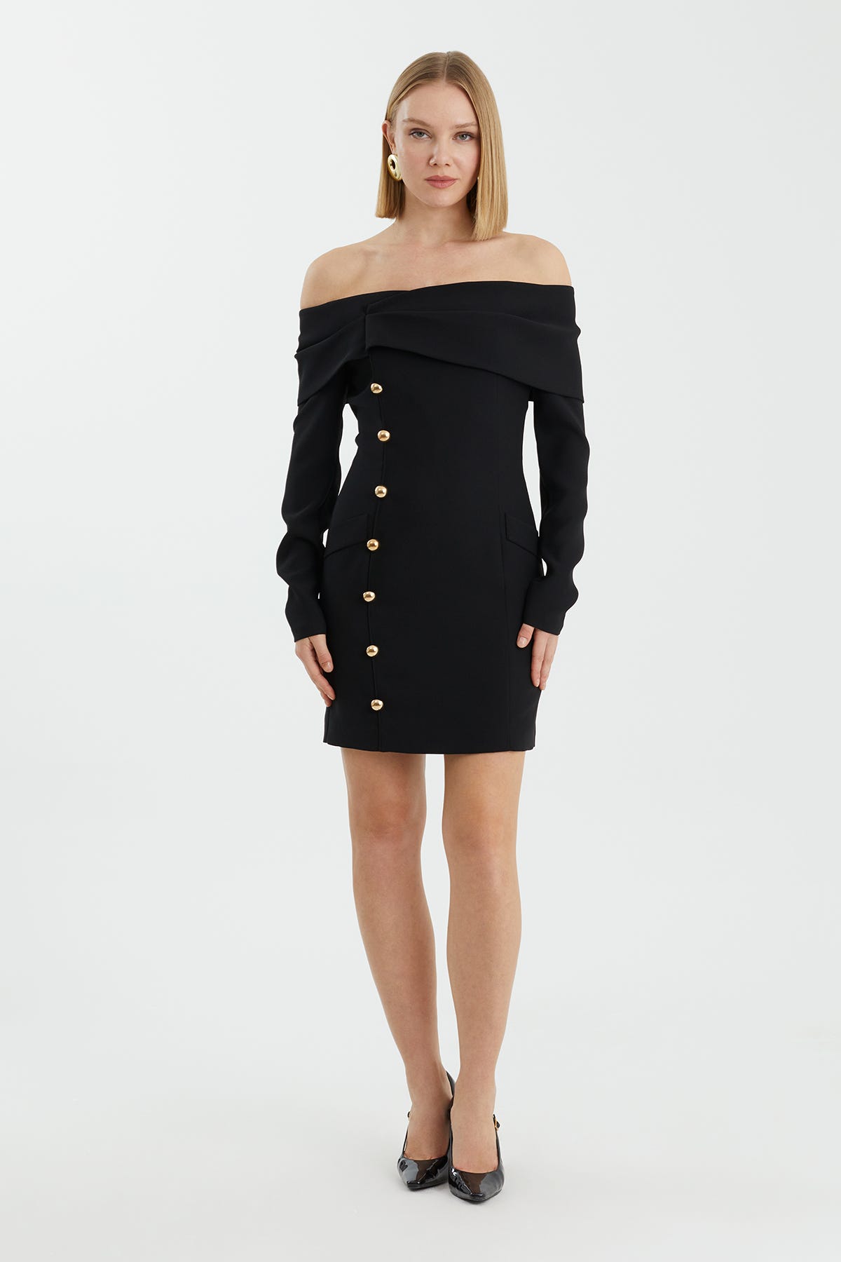 Metal Düğme Detaylı Straplez Siyah Kısa Elbise