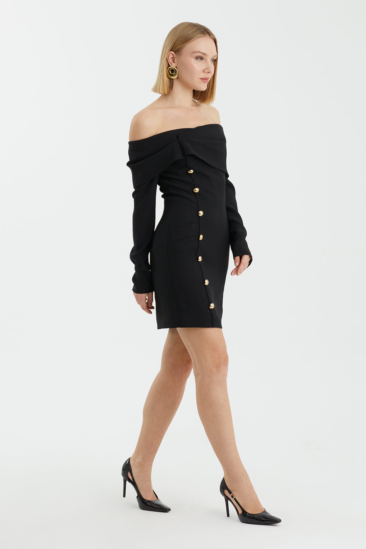 Metal Düğme Detaylı Straplez Siyah Kısa Elbise