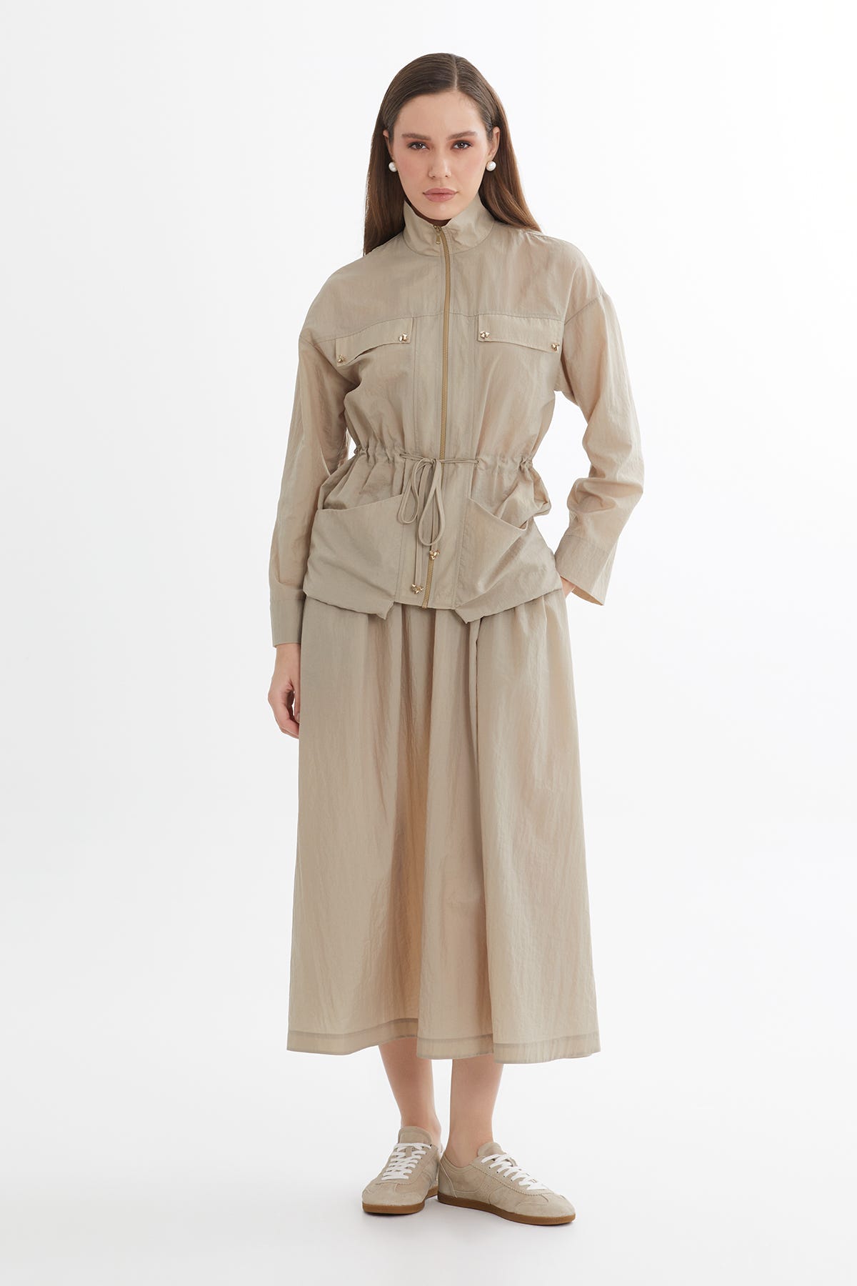 İşlemeli Ceket Ve Midi Etekli Bej Takım