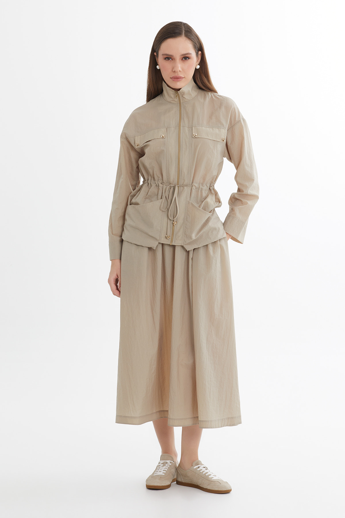 İşlemeli Ceket Ve Midi Etekli Bej Takım