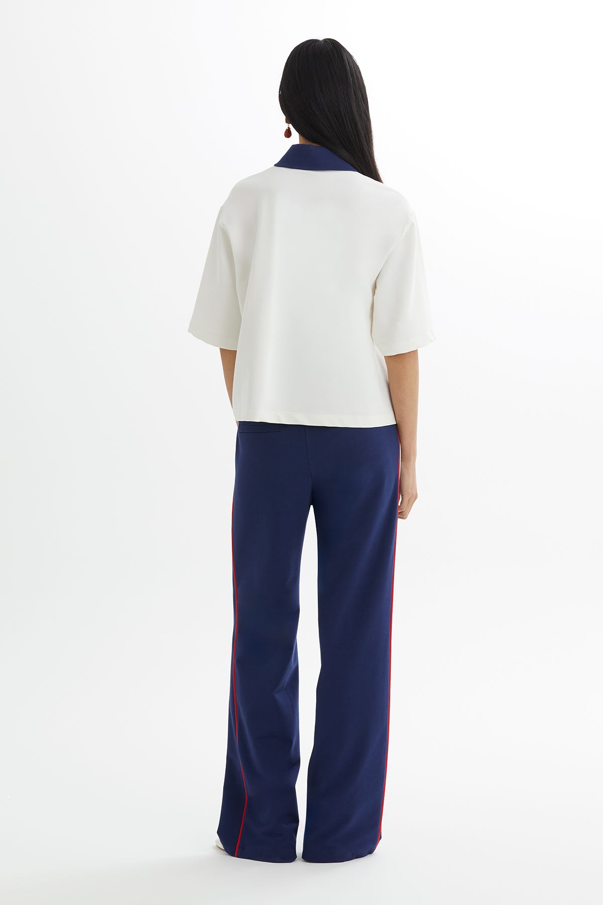 Bluz Ve Beli Lastikli Ekru Eşofman Takımı