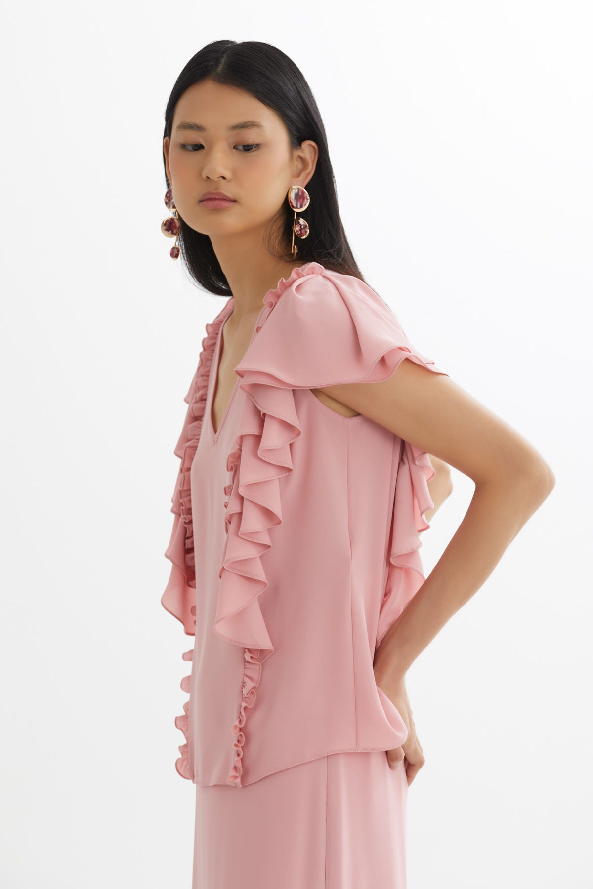 Volanlı Bluz Ve Büzgülü Etekli Pembe Takım