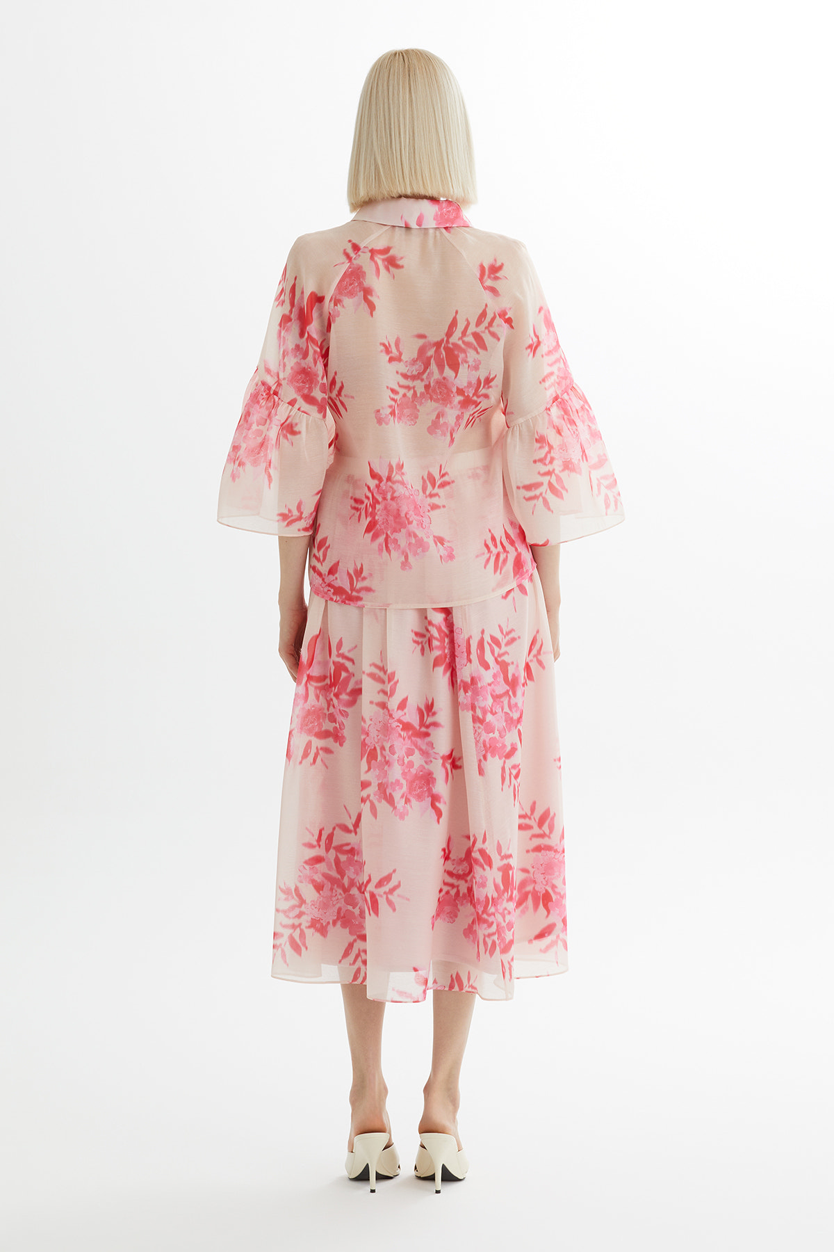 Desenli Gömlek Ve Etekli Pembe Takım