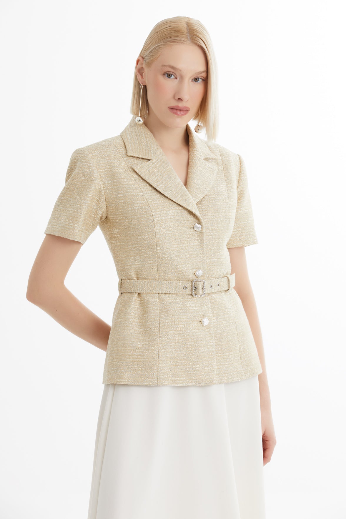 Kısa Kollu Ceket Ve Volanlı Etekli Bej Takım